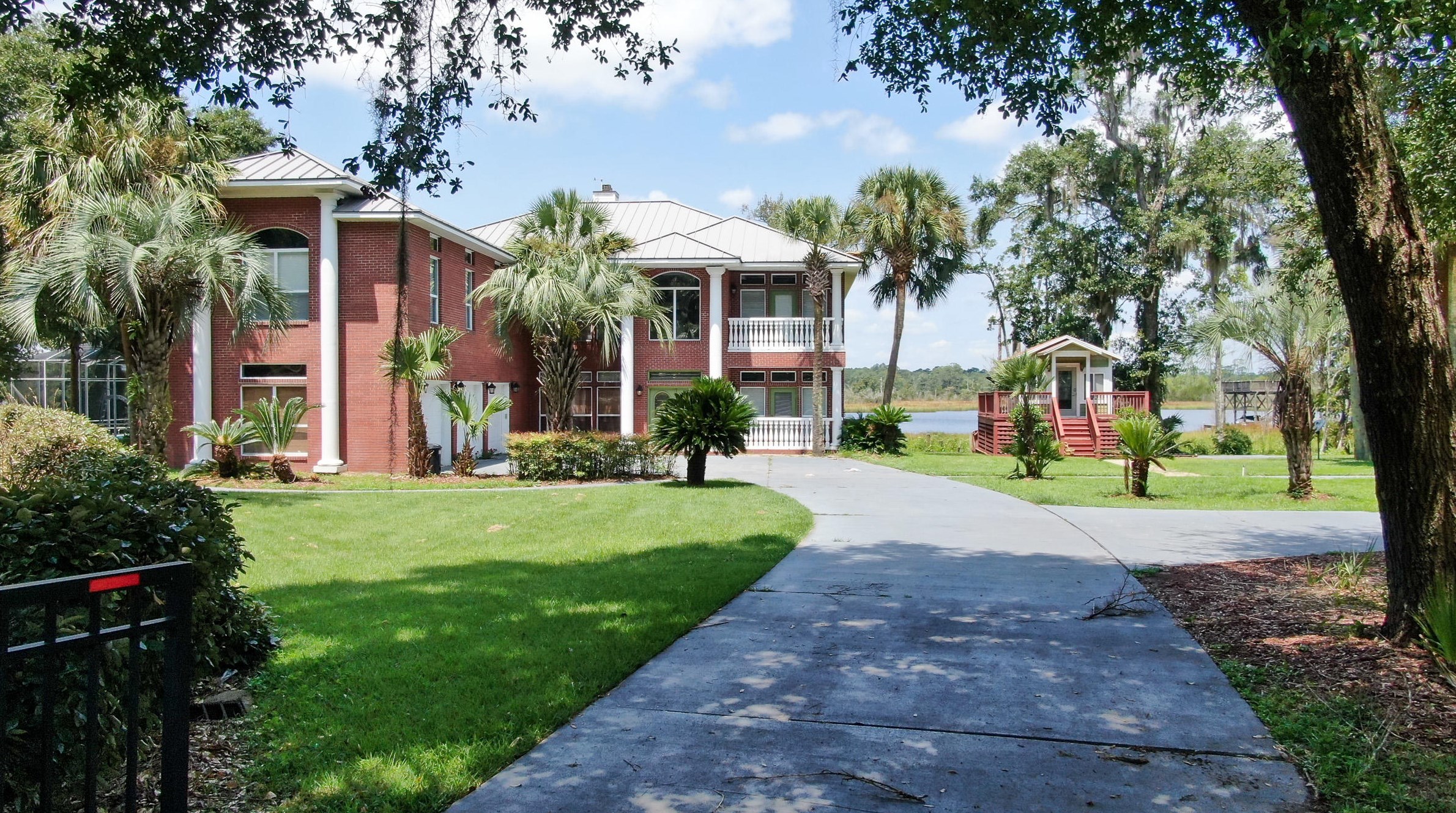 449 Waterview Cove Dr, Freeport, FL 32439