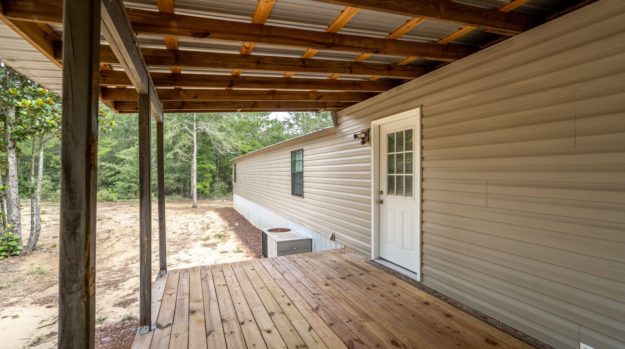 45 Bellini Rd, Defuniak Springs, FL 32433