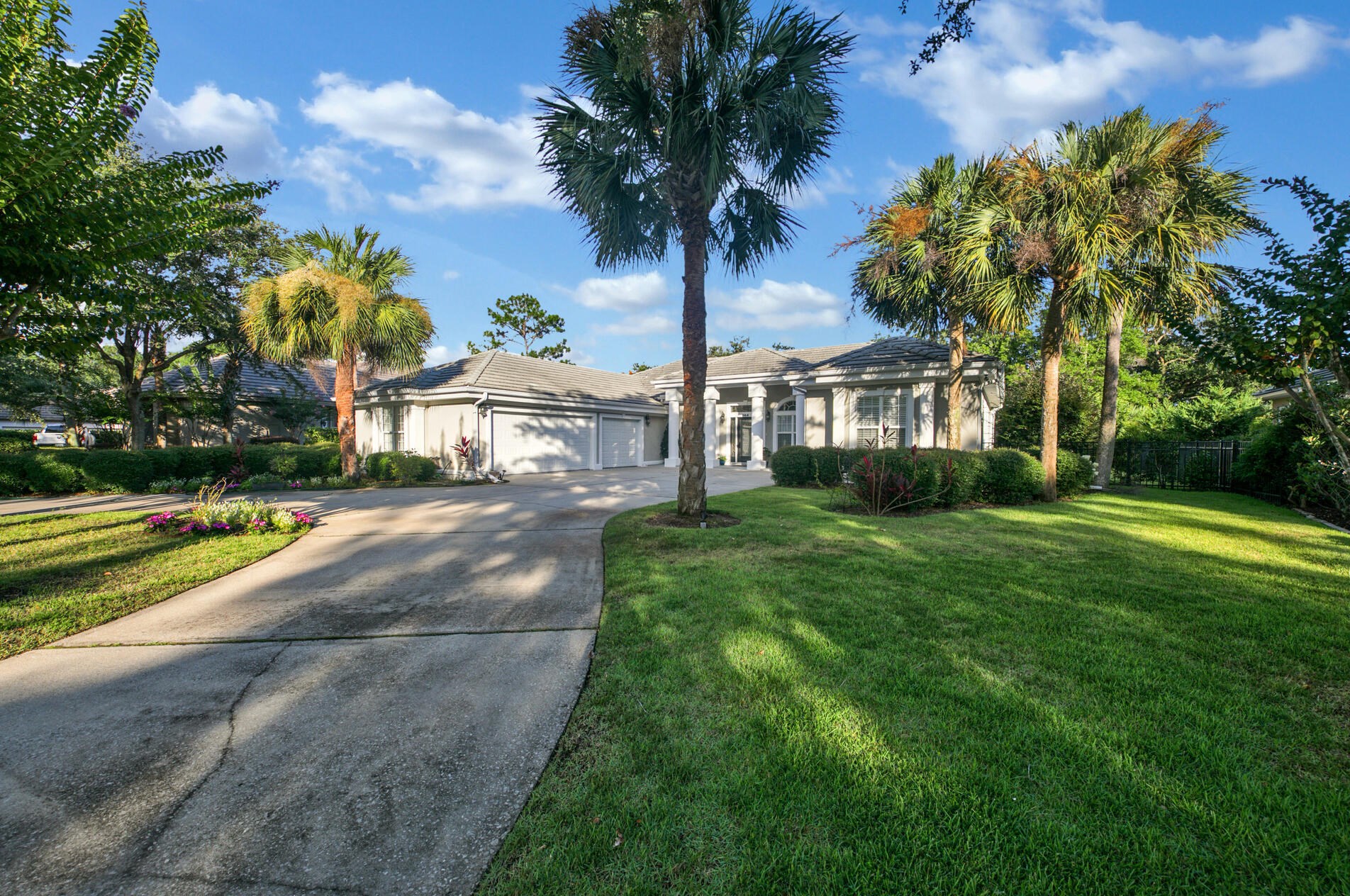 1164 Troon Dr, Destin, FL 32550-4595