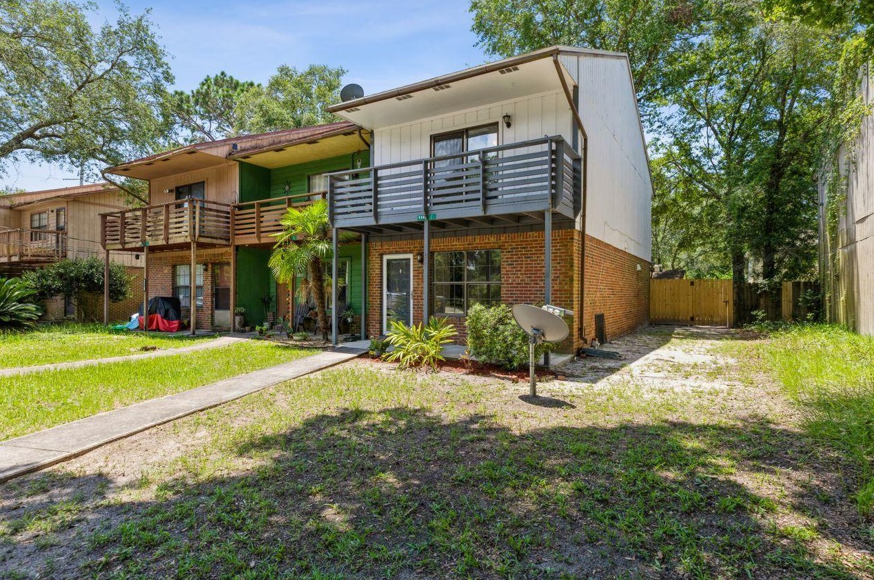 526 Parkview Rd, Fort Walton Beach, FL 32547-3833