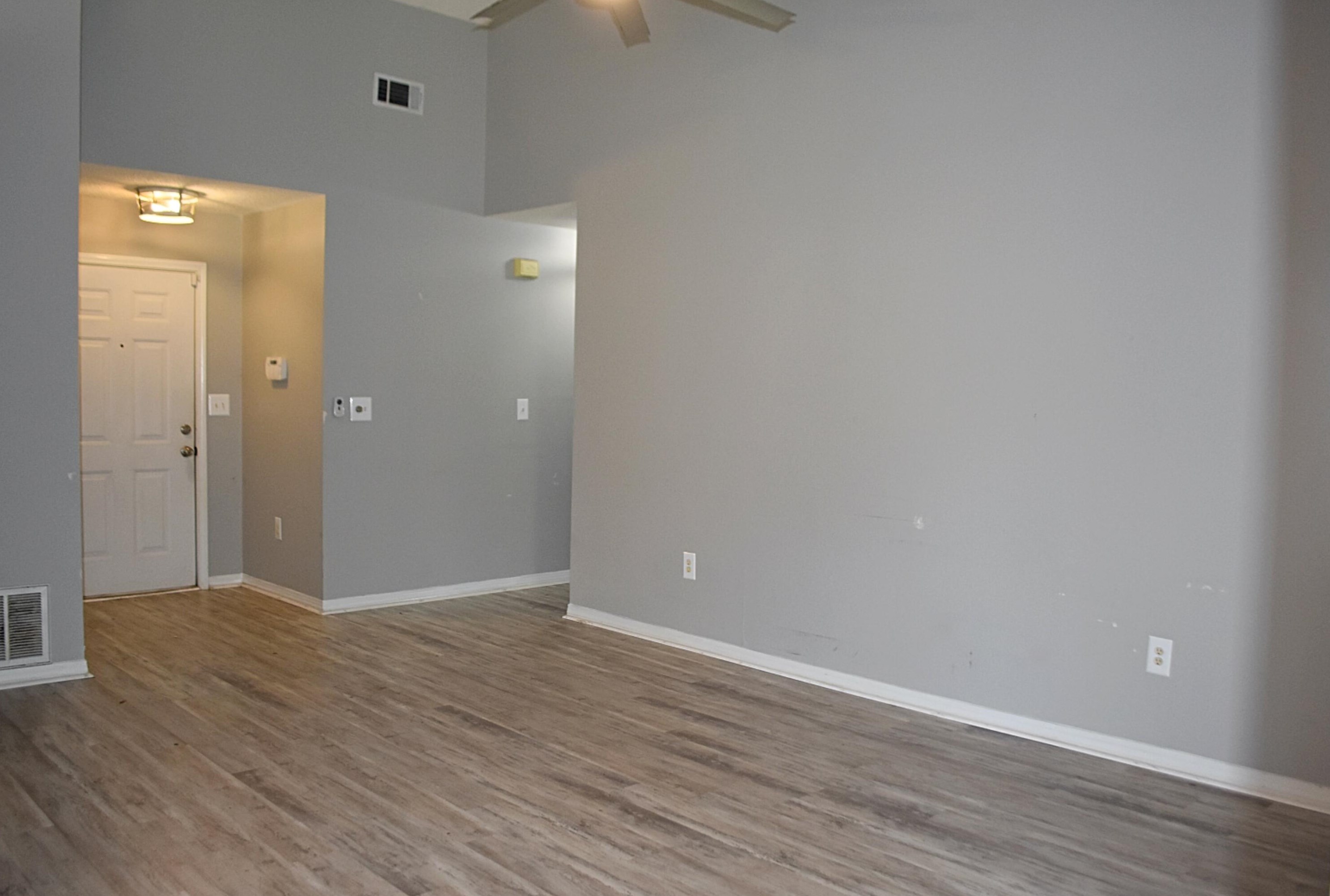 1319 Rayburn St, Crestview FL  32539-4907 exterior