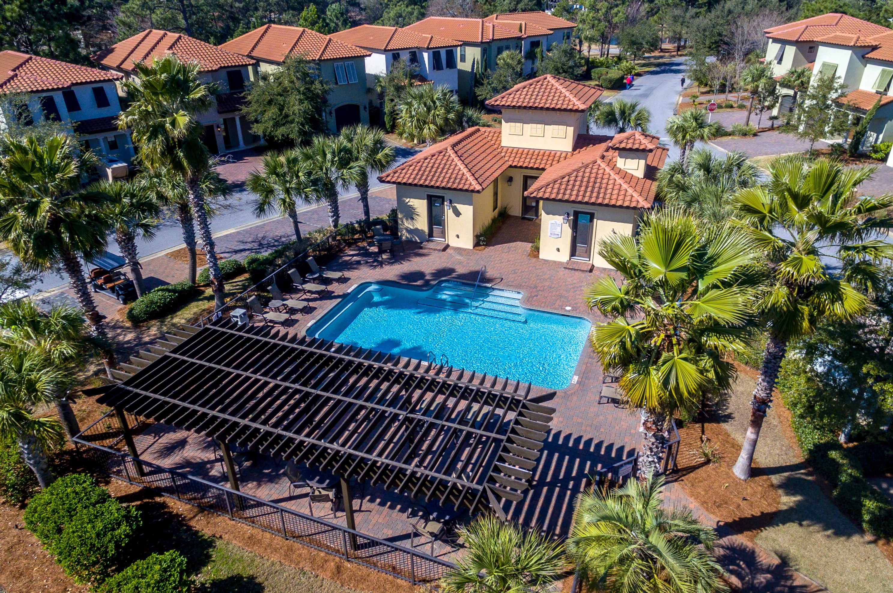 1843 Boardwalk Dr, Destin FL 32550-5896 exterior