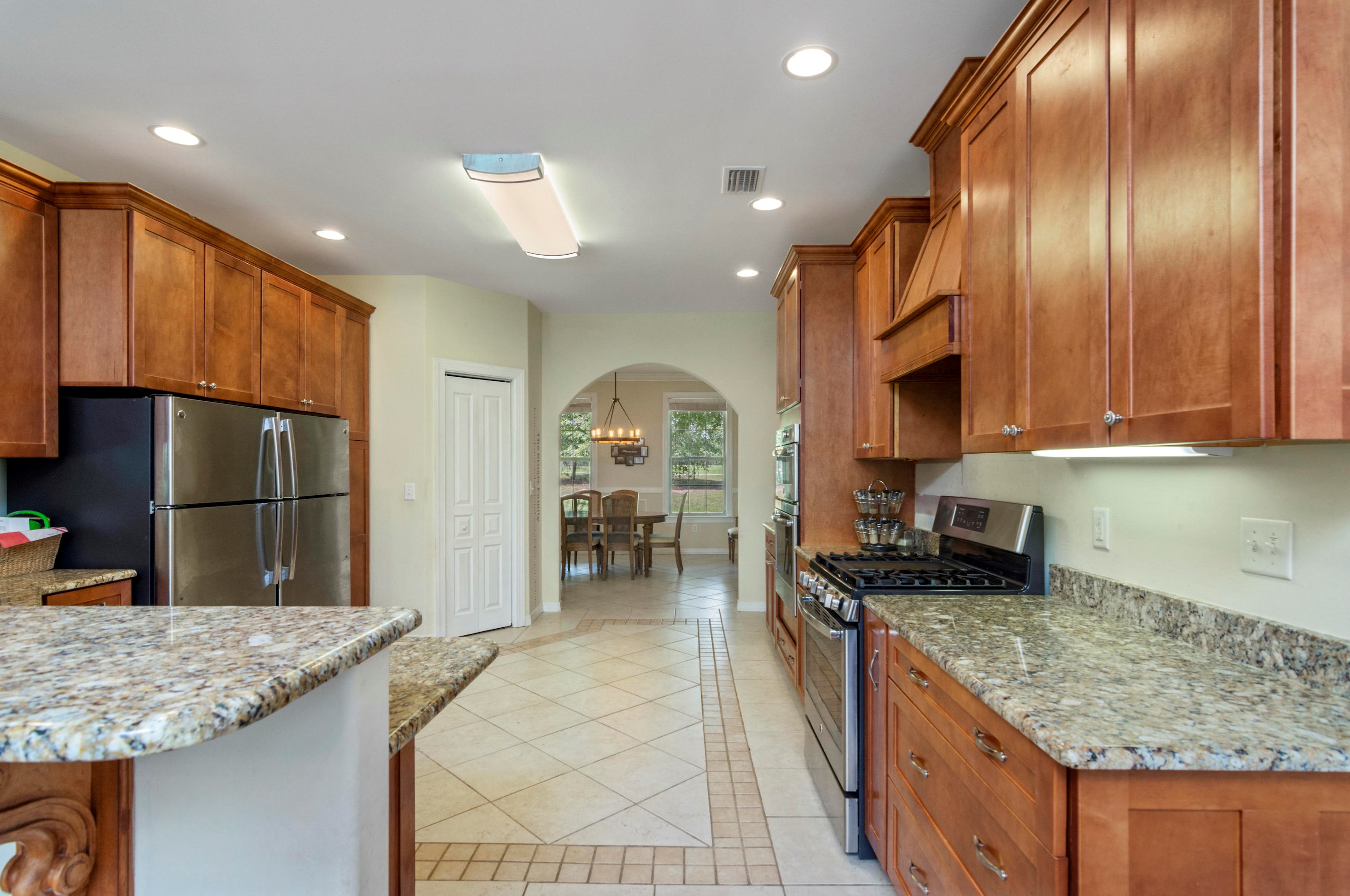960 Long Rd, Defuniak Springs, FL 32433