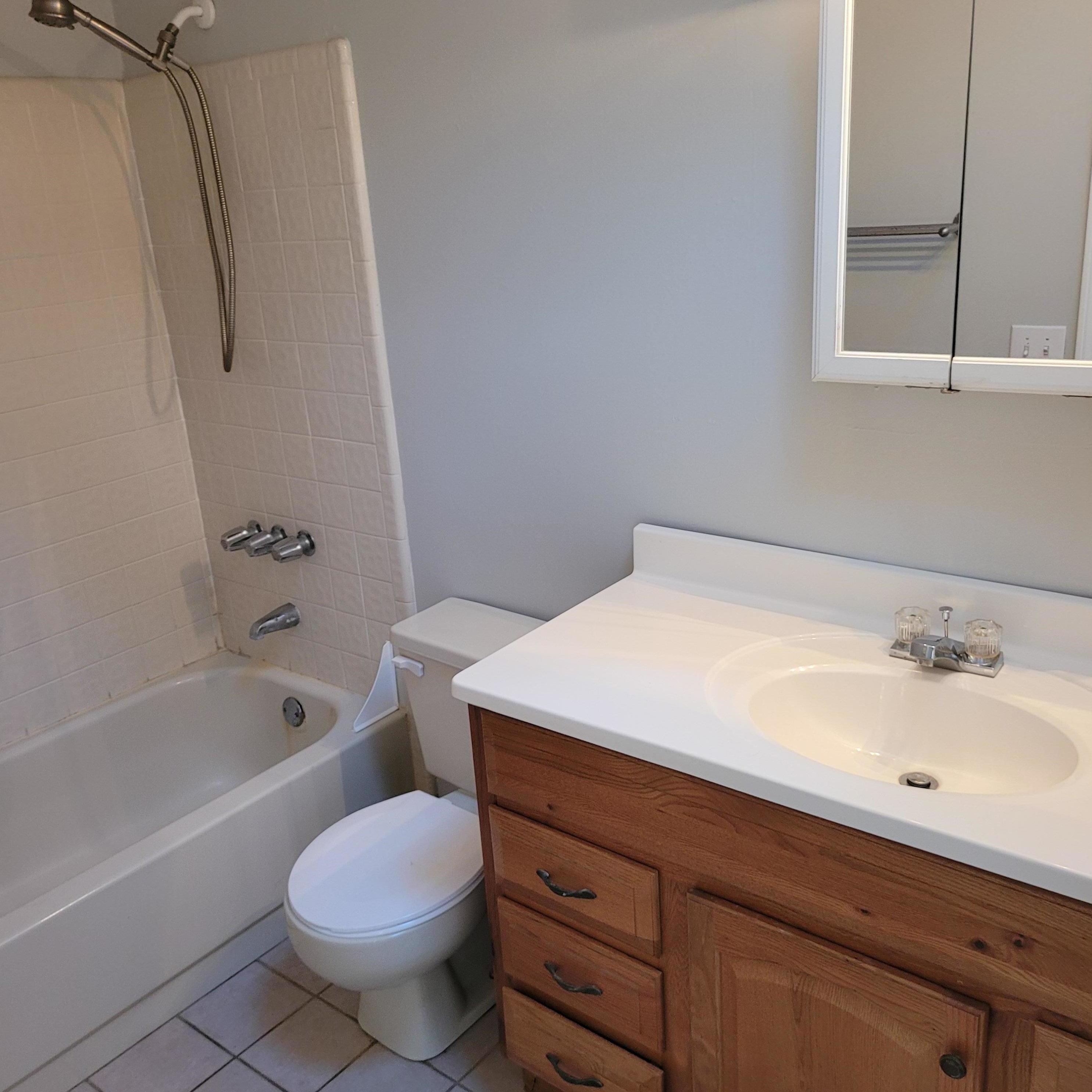 627 Lloyd St, Fort Walton Beach FL  32547-7122 exterior