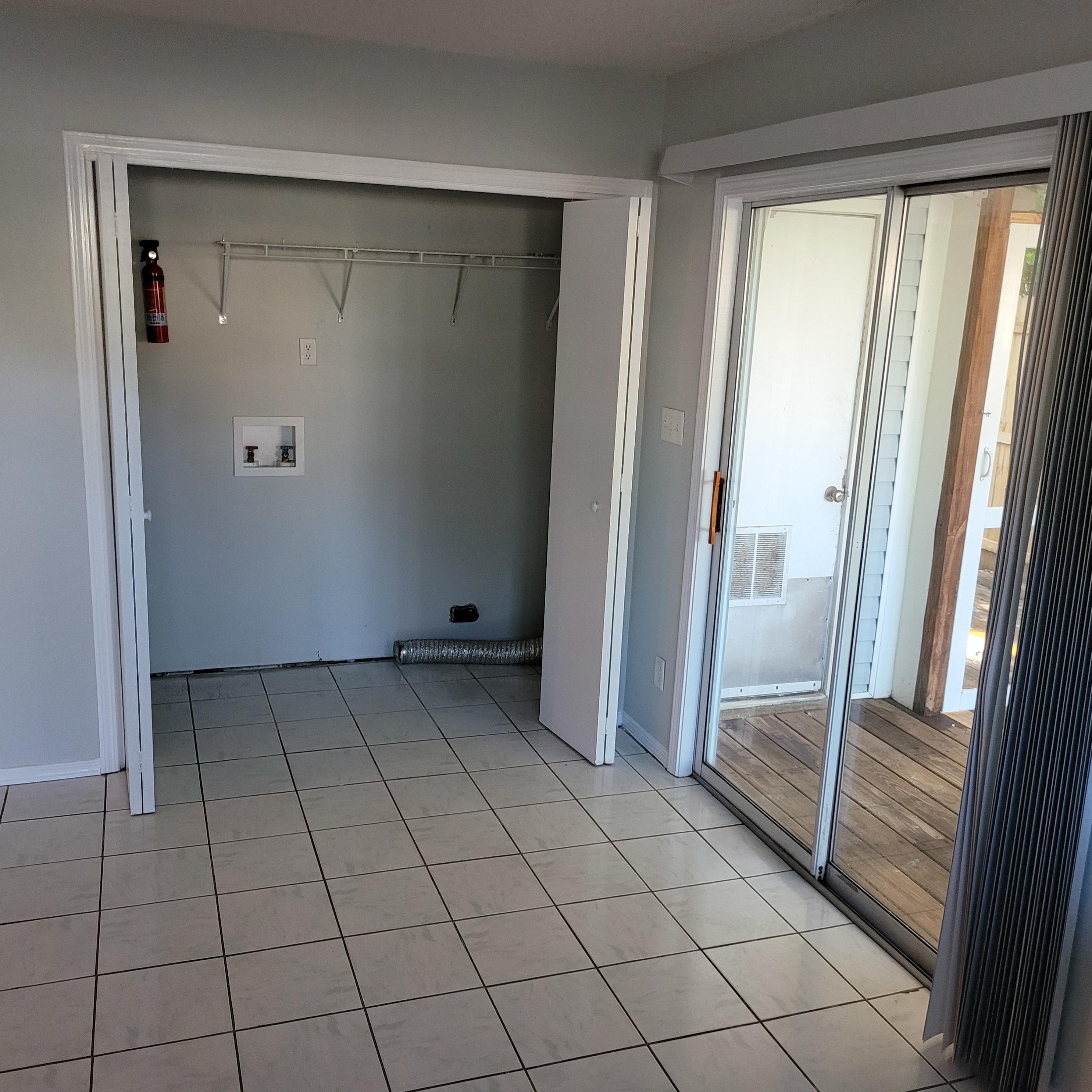 627 Lloyd St, Fort Walton Beach FL  32547-7122 exterior