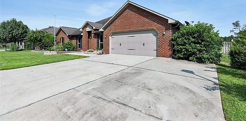4533 Annabelle Ln, Crestview, FL 32539-6736