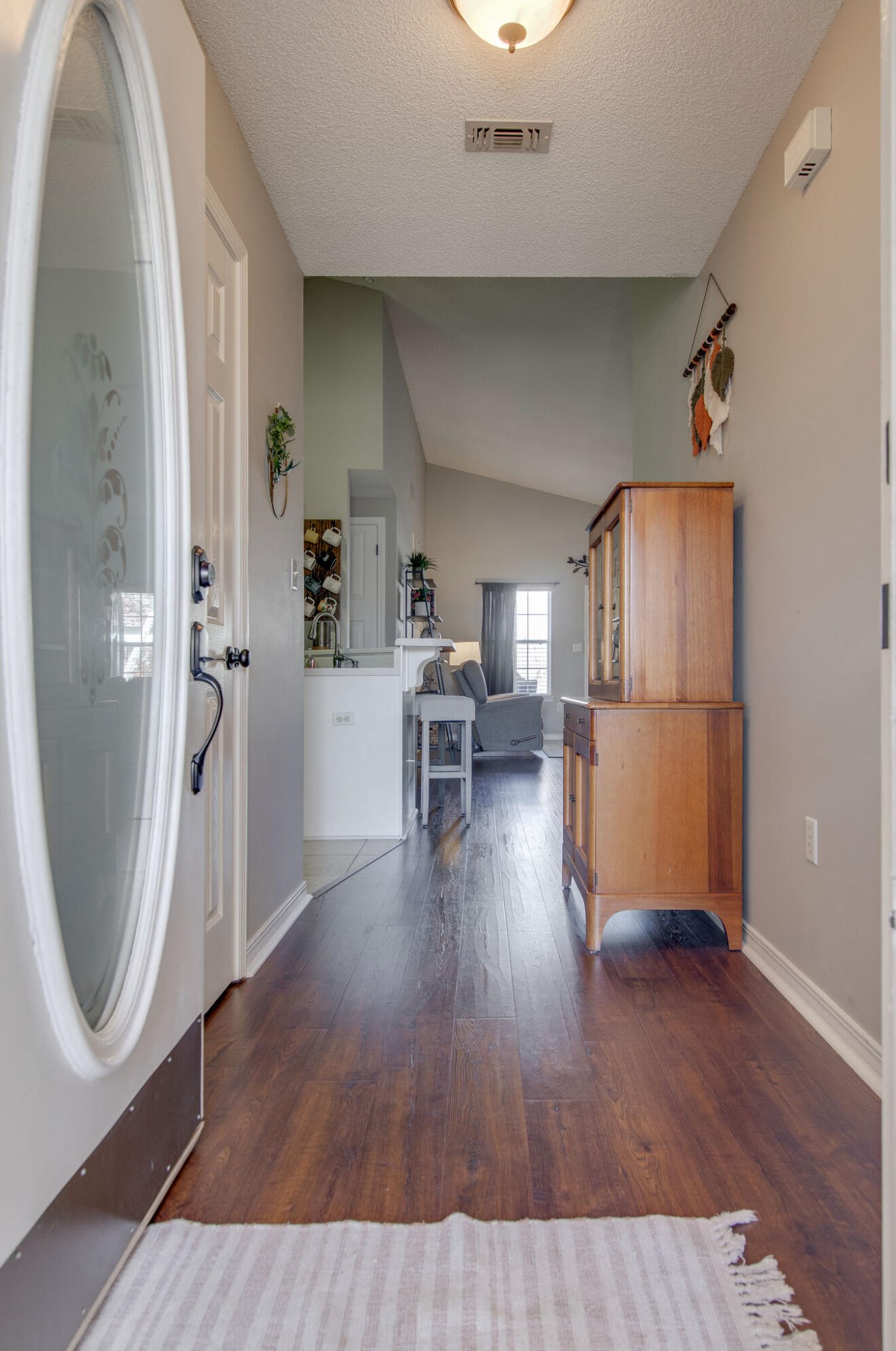 561 Rough Leaf Ln, Mary Esther FL  32569-2184 exterior