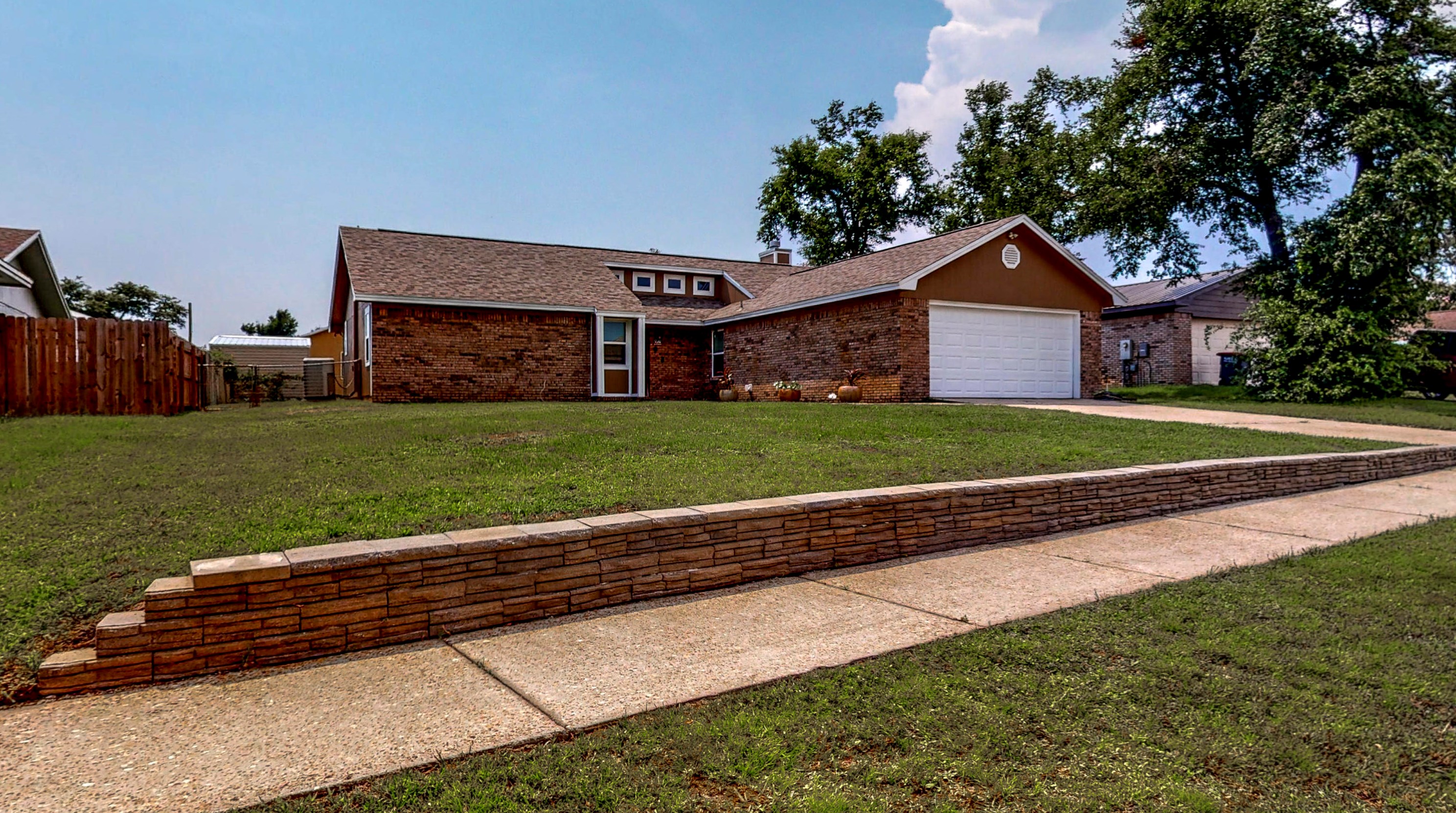 7711 Shadow Bay Dr, Panama City FL 32404-2524 exterior