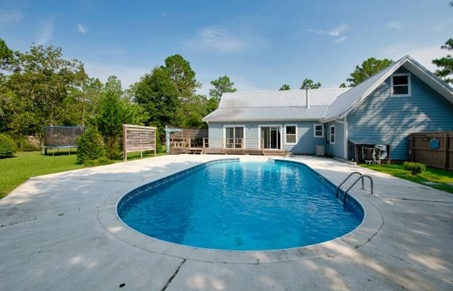 5821 Old Bethel Rd, Crestview, FL 32536-5527