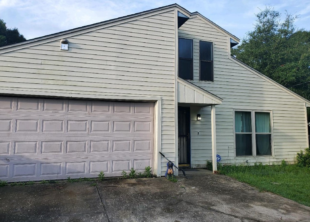3284 Fairview Ave, Crestview, FL 32539-9081