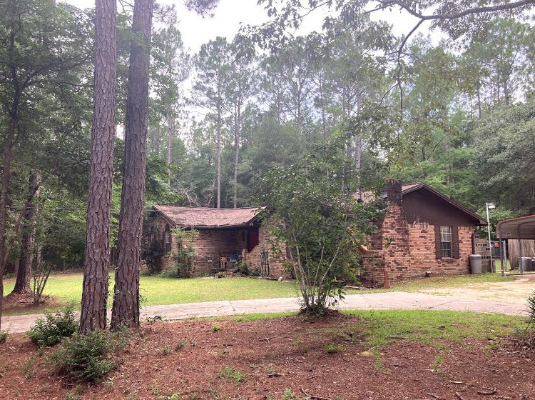 6134 Blueberry Ln, Crestview, FL 32536-7141