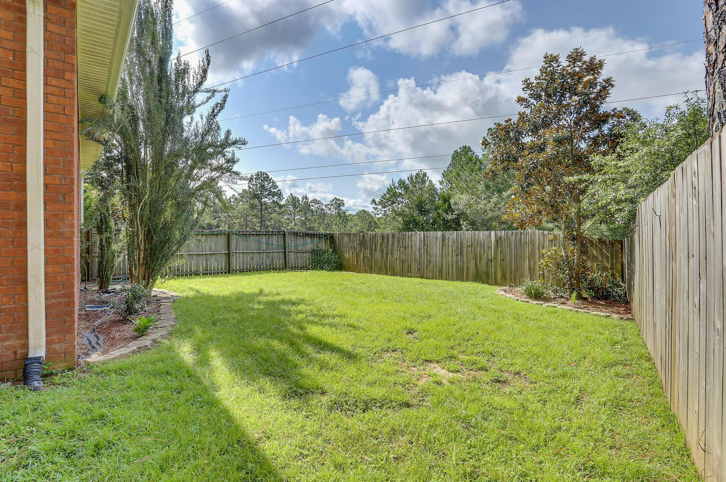 4829 Acorn Dr, Crestview FL  32539-6403 exterior