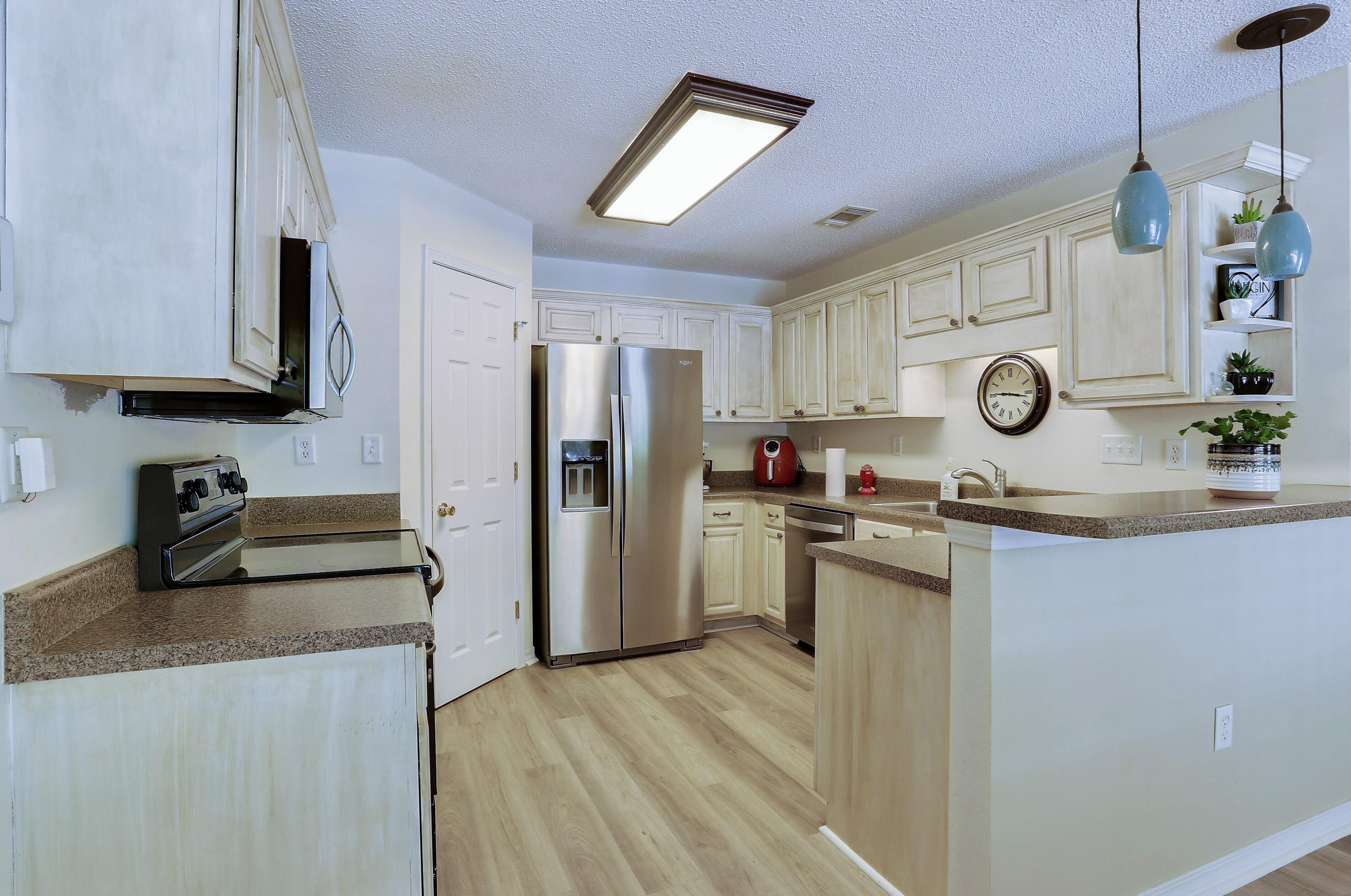 4829 Acorn Dr, Crestview FL  32539-6403 exterior