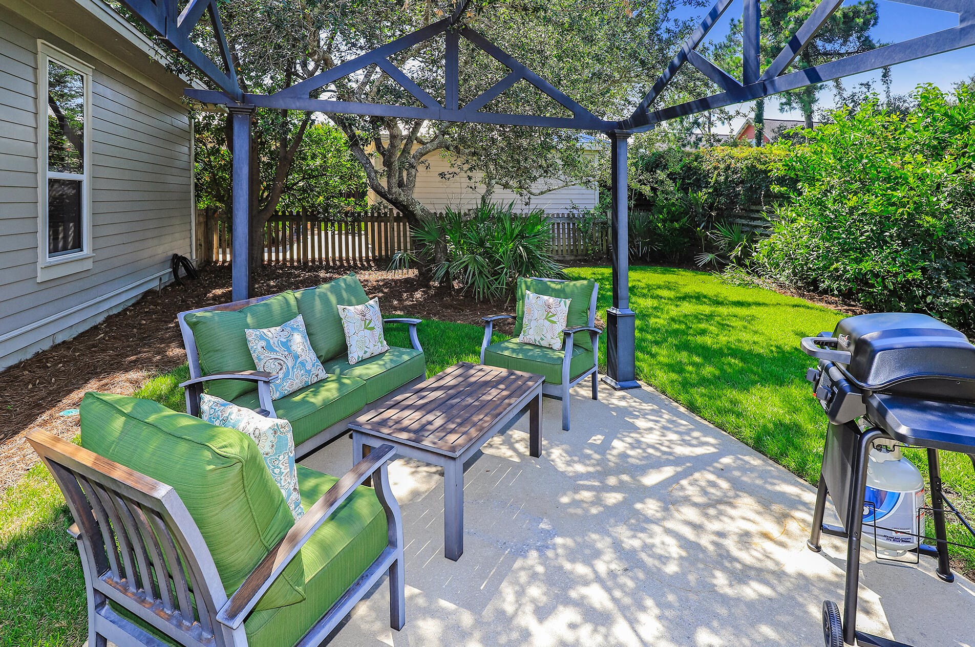 2009 Pine Island Cir, Destin, FL 32550-7880