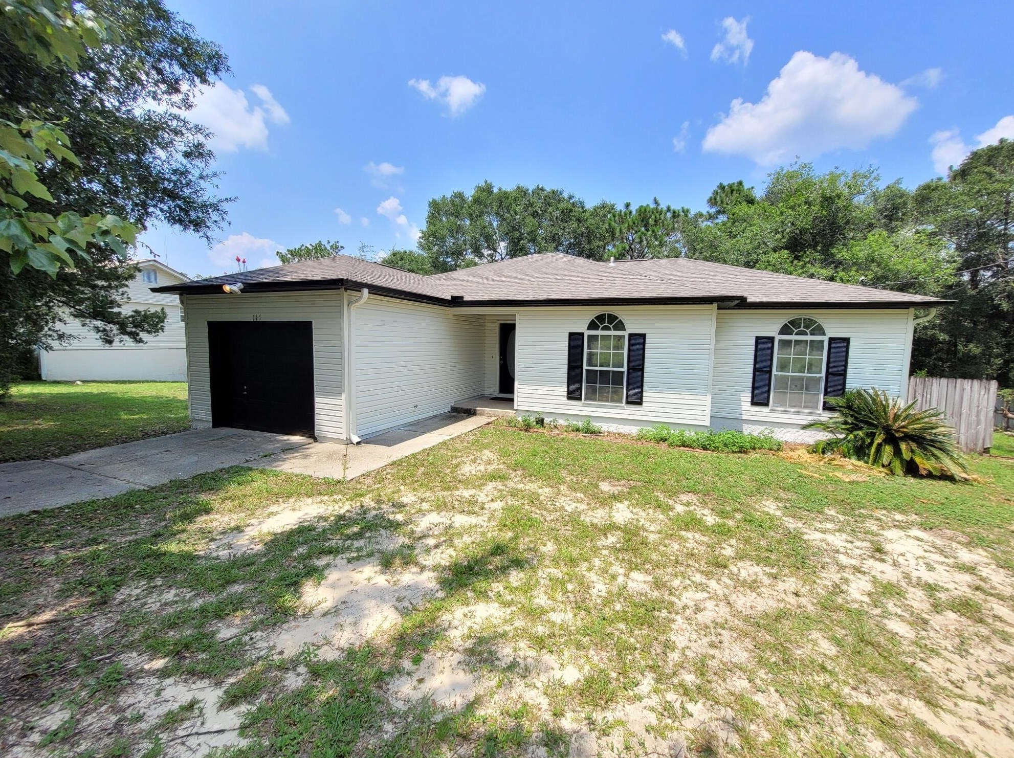 177 Salvadore Dr, Crestview, FL 32536-1801
