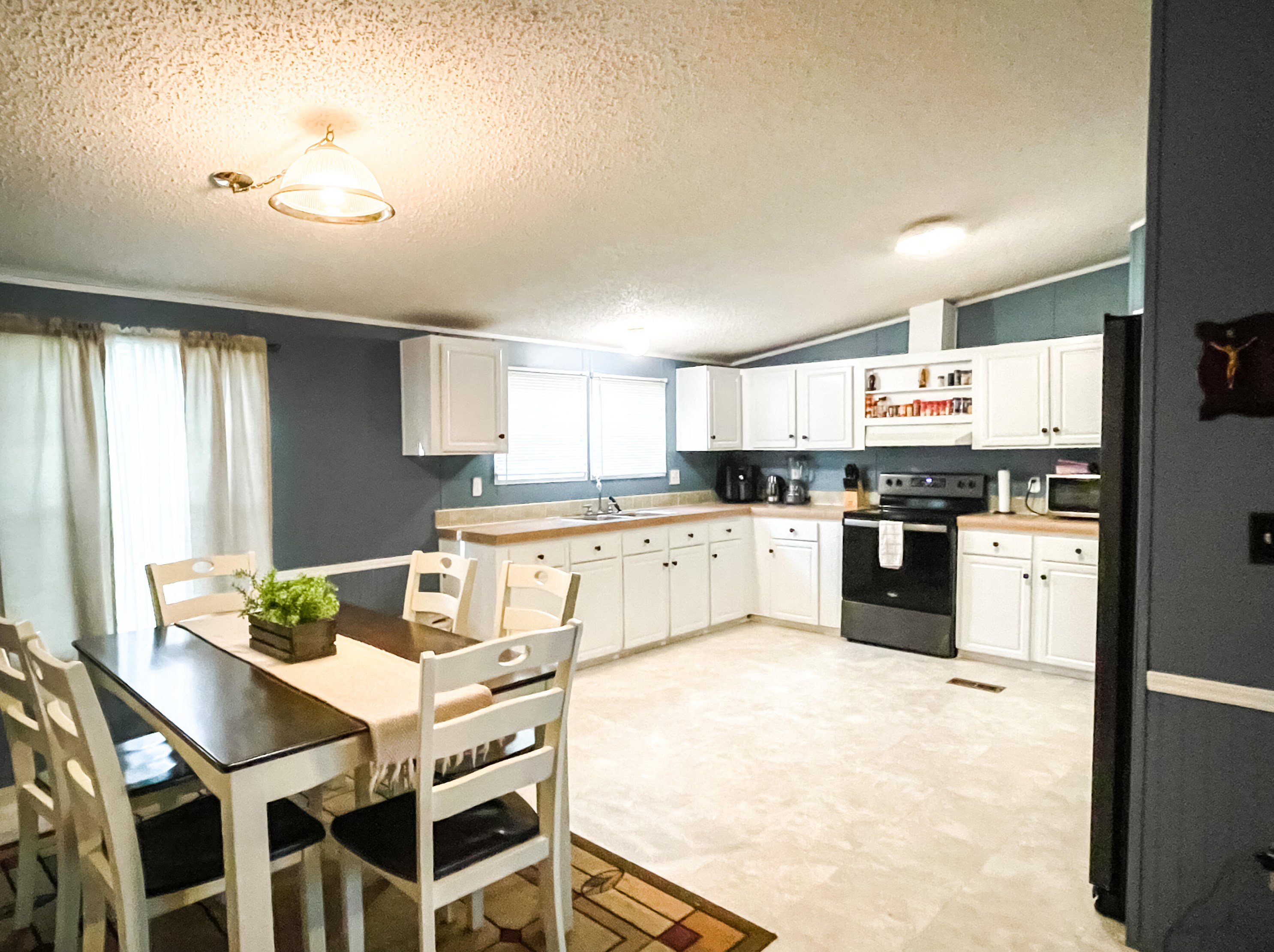73 E Bach Dr E, Defuniak Springs, FL 32433