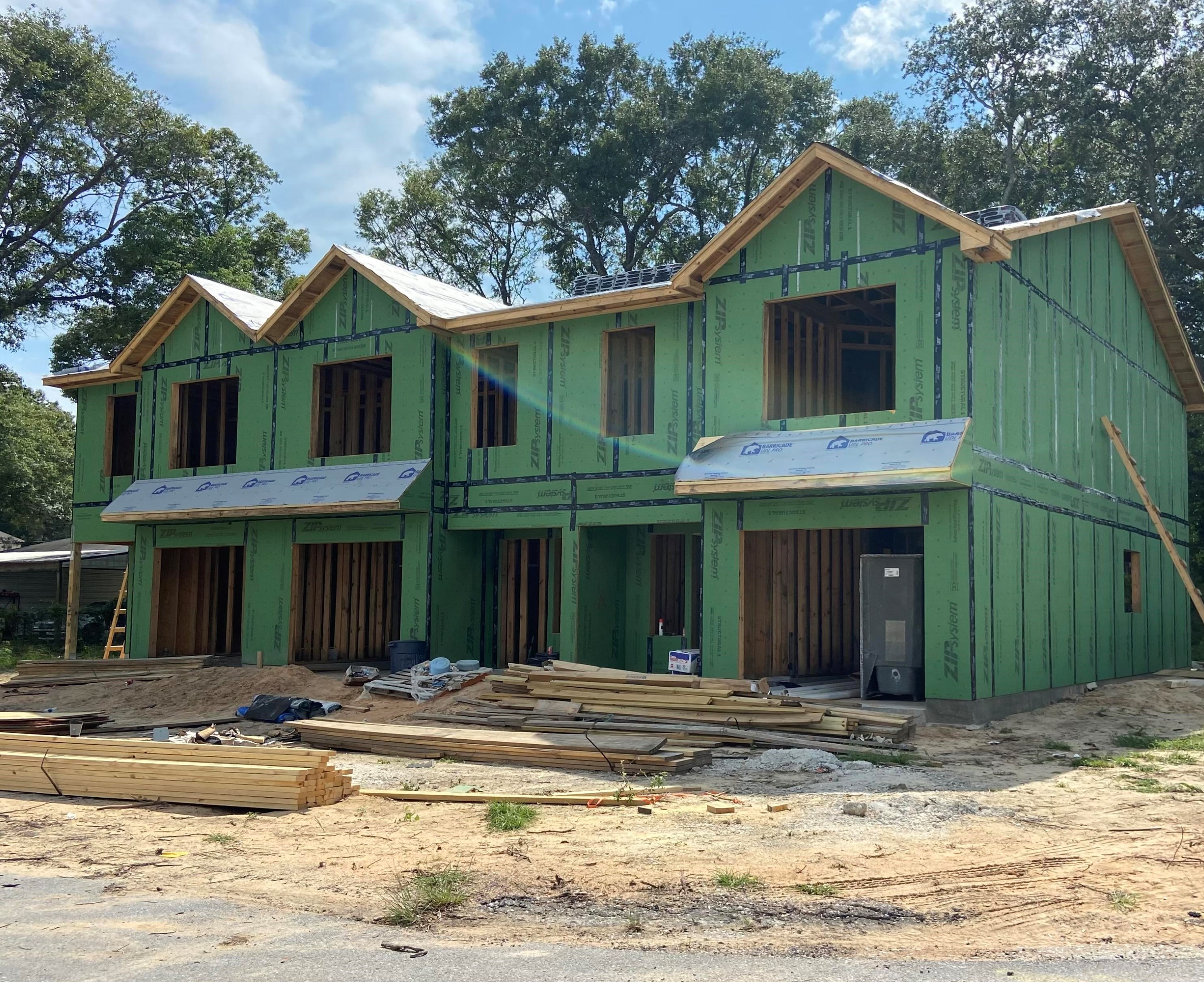 195 Ellis Ave, Niceville, FL 32578