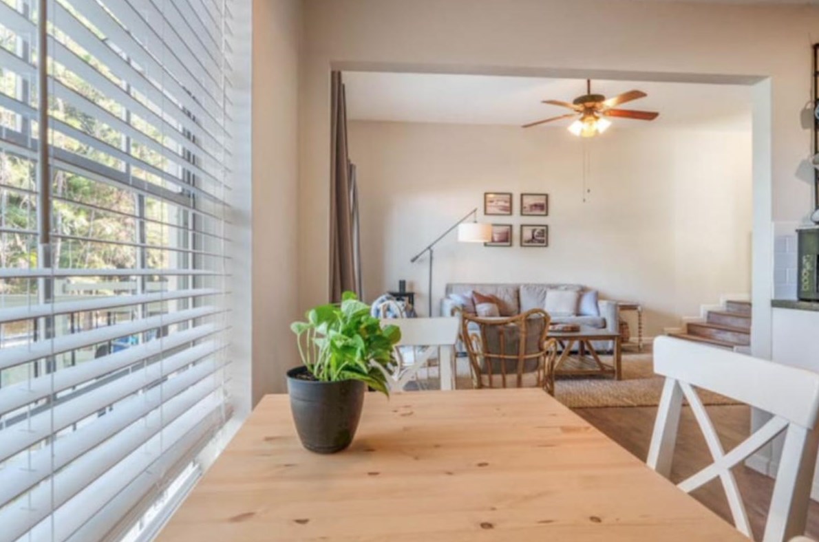1 Bayou Dr, Fort Walton Beach, FL 32547