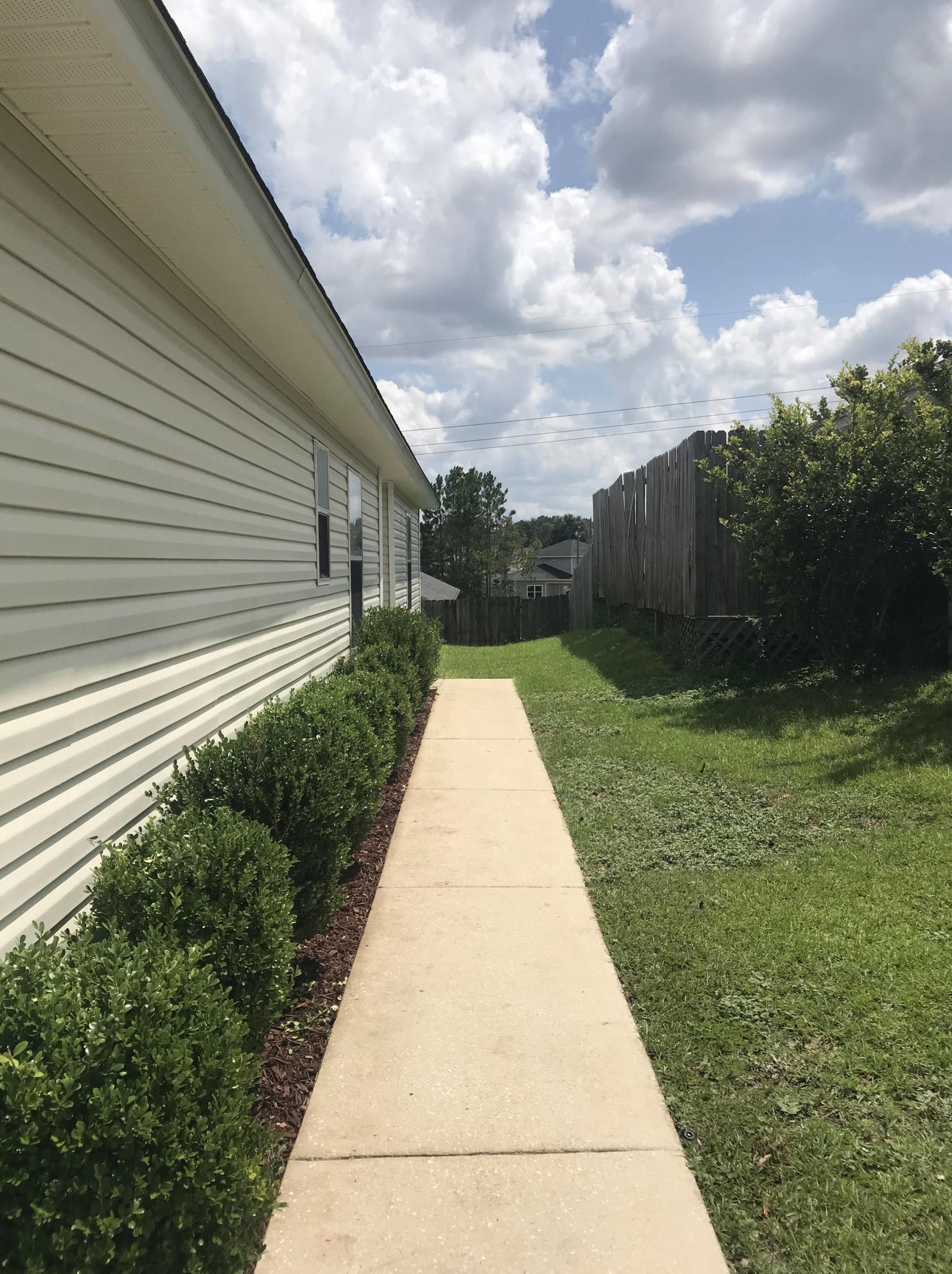 127 Nivana Dr, Crestview, FL 32536-4221