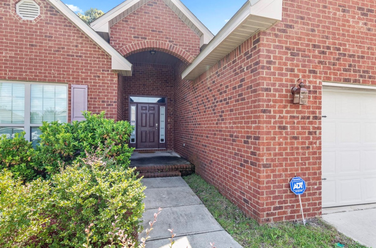3575 Autumn Woods Dr, Crestview, FL 32539-5442
