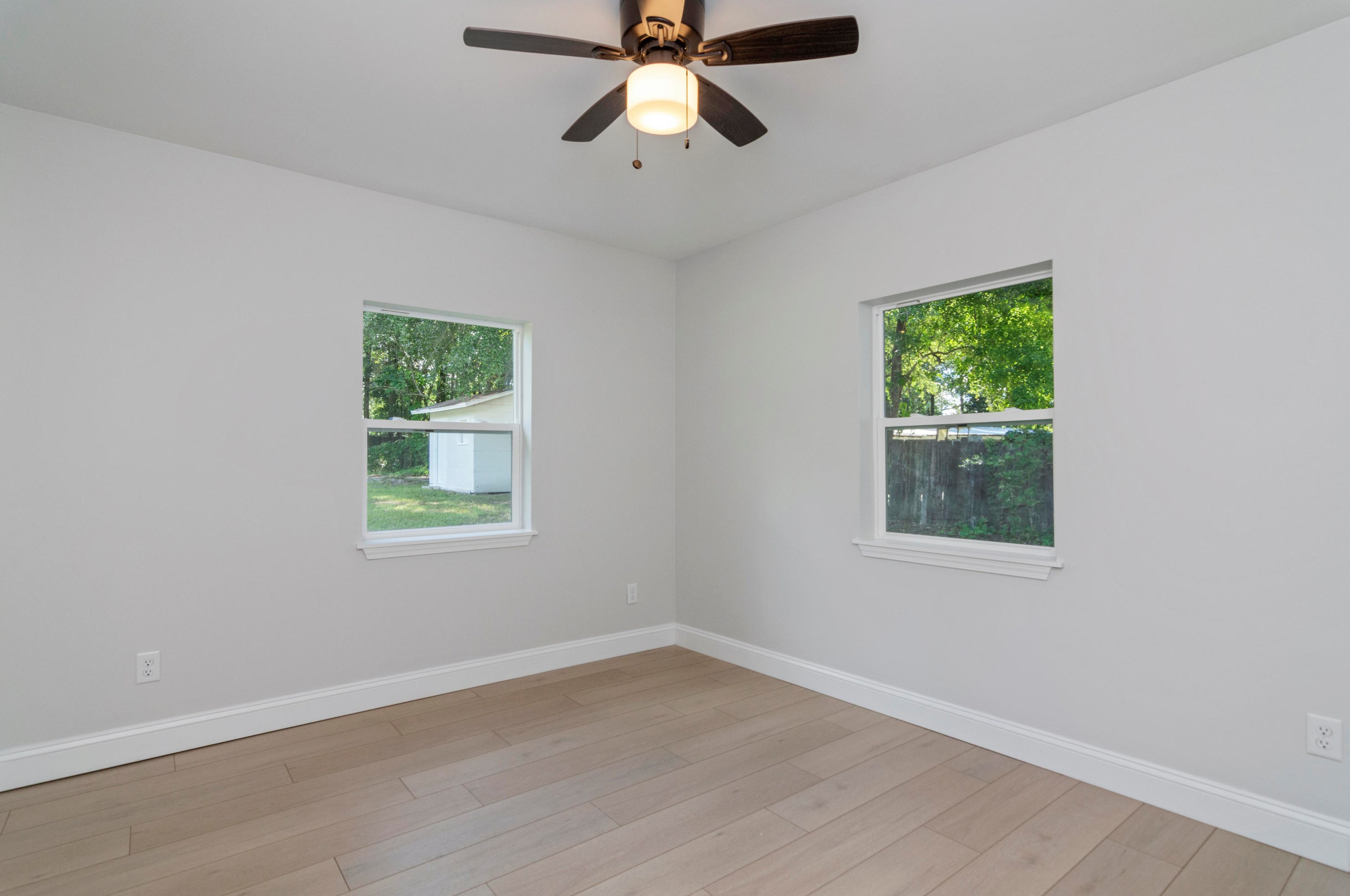 110 Butler Cir, Crestview FL  32536-2418 exterior