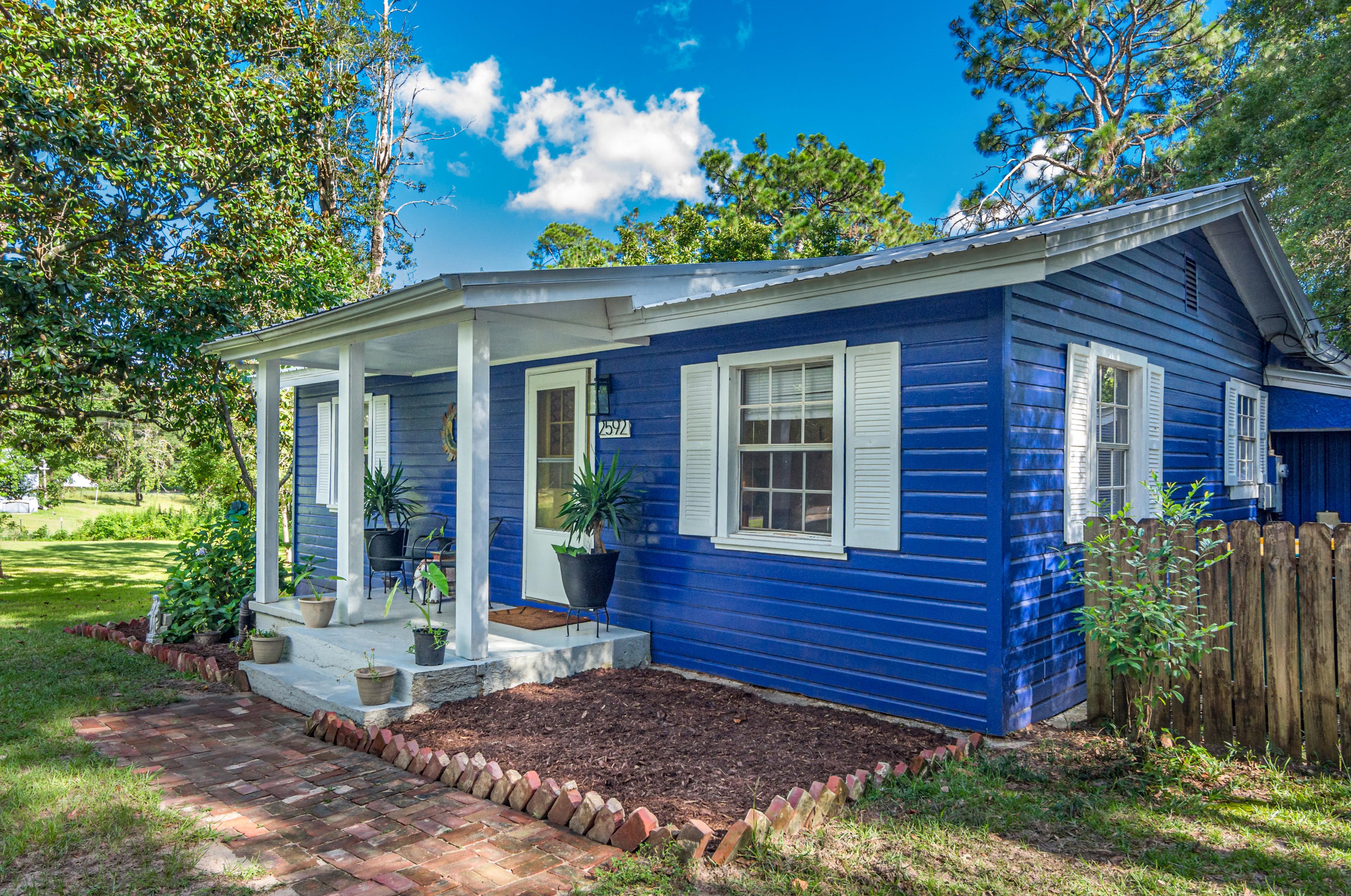2592 Kingston Rd, Crestview, FL 32536