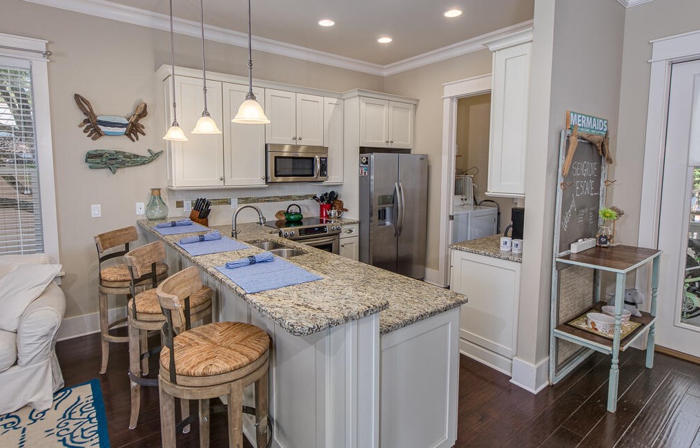 183 Lakewood Dr, Santa Rosa Beach, FL 32459-6634