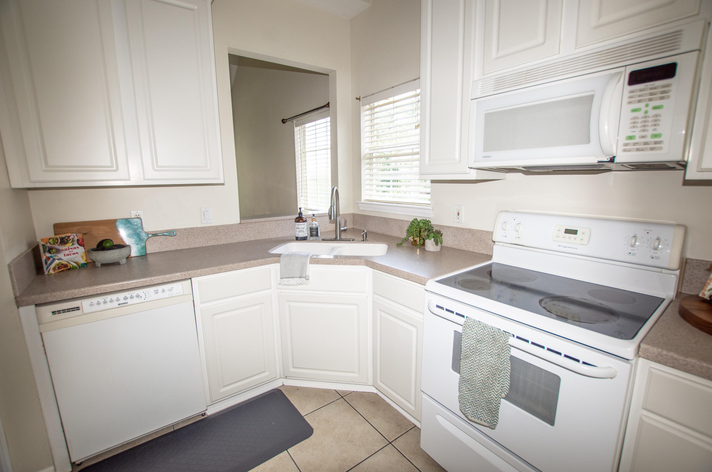 159 Long Lake Dr, Destin FL  32550-8243 exterior