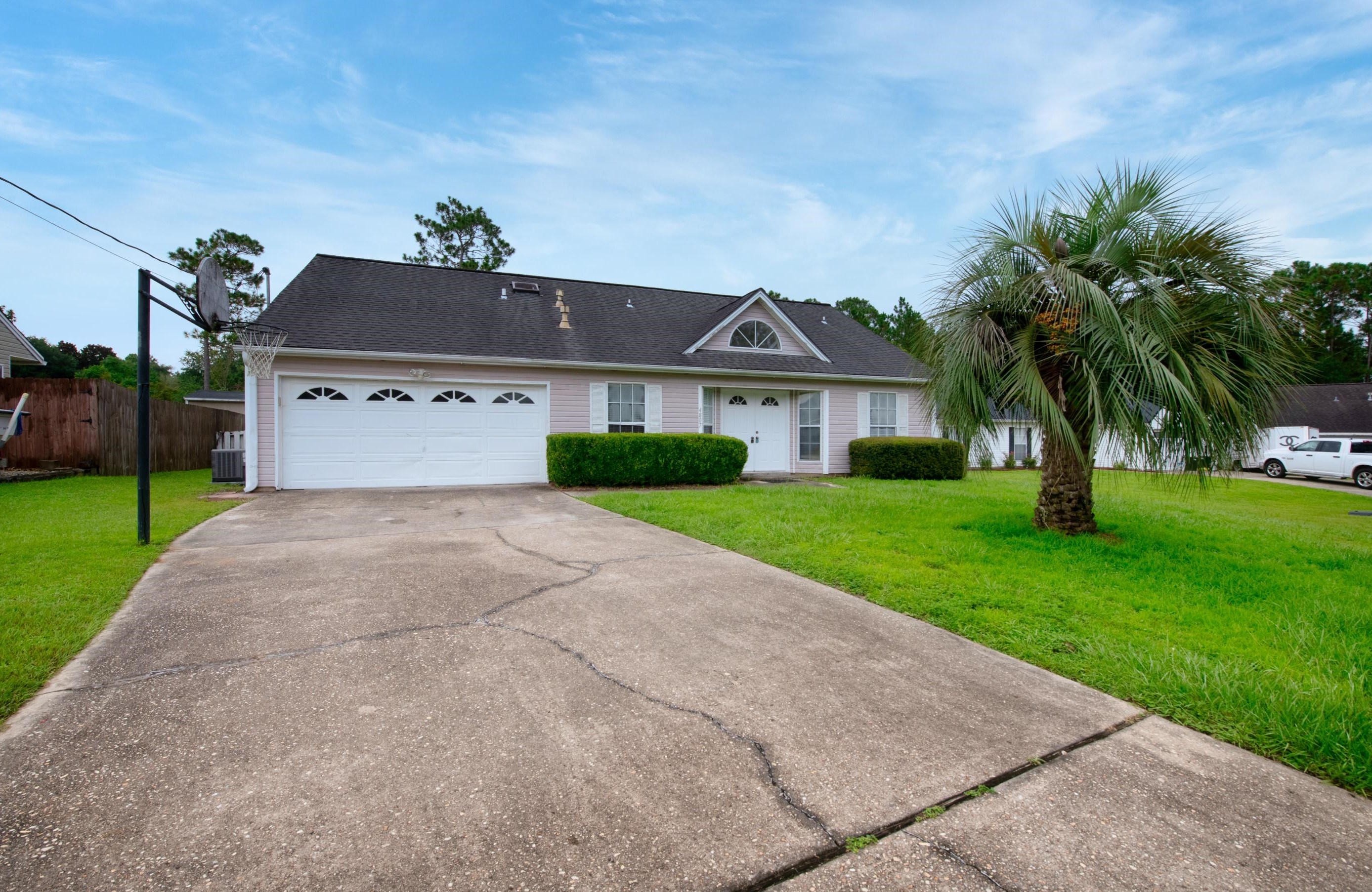 4807 Summer Creek Cv, Crestview, FL 32539-8379