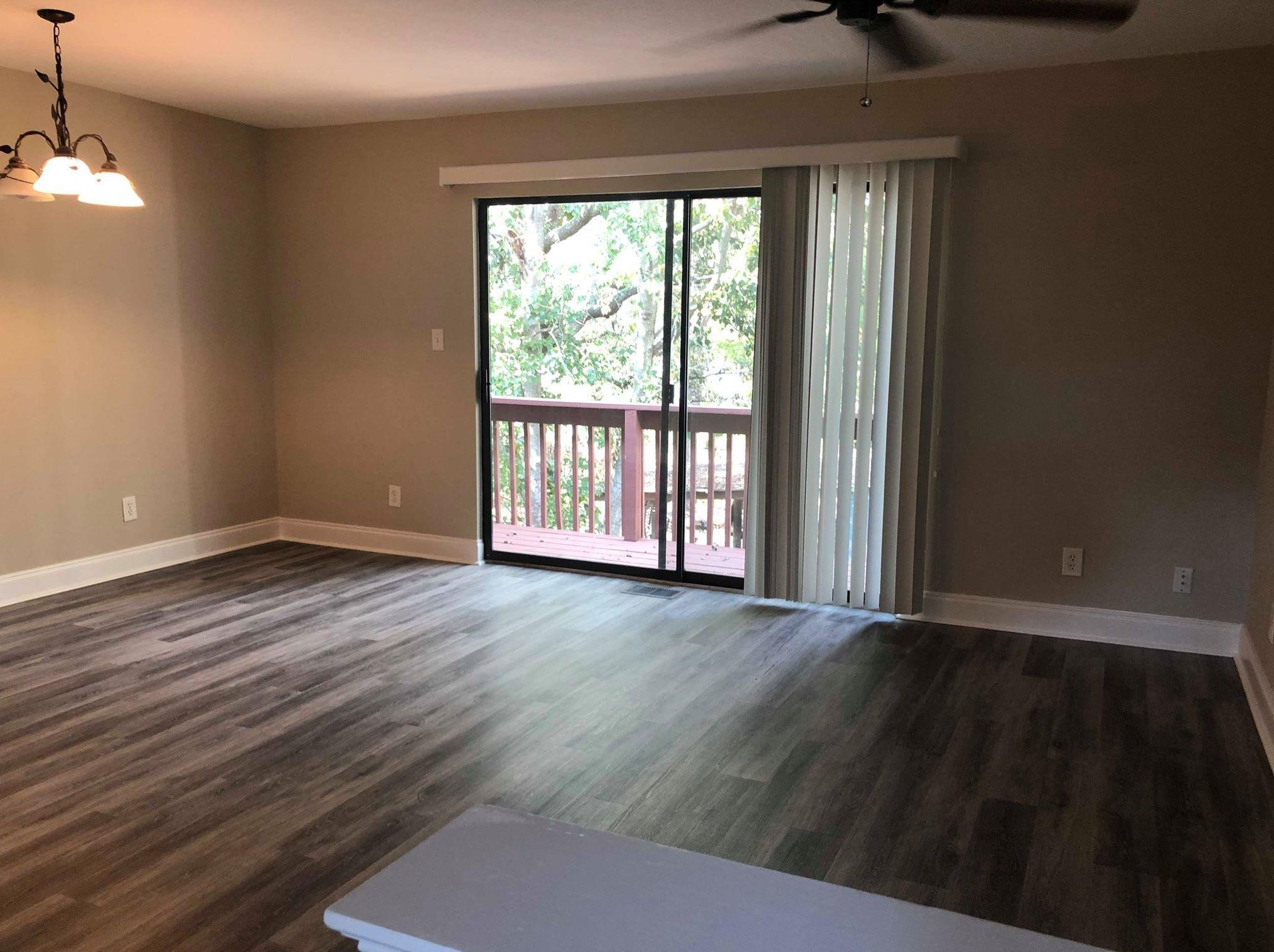 200 White St, Niceville FL  32578-2975 exterior