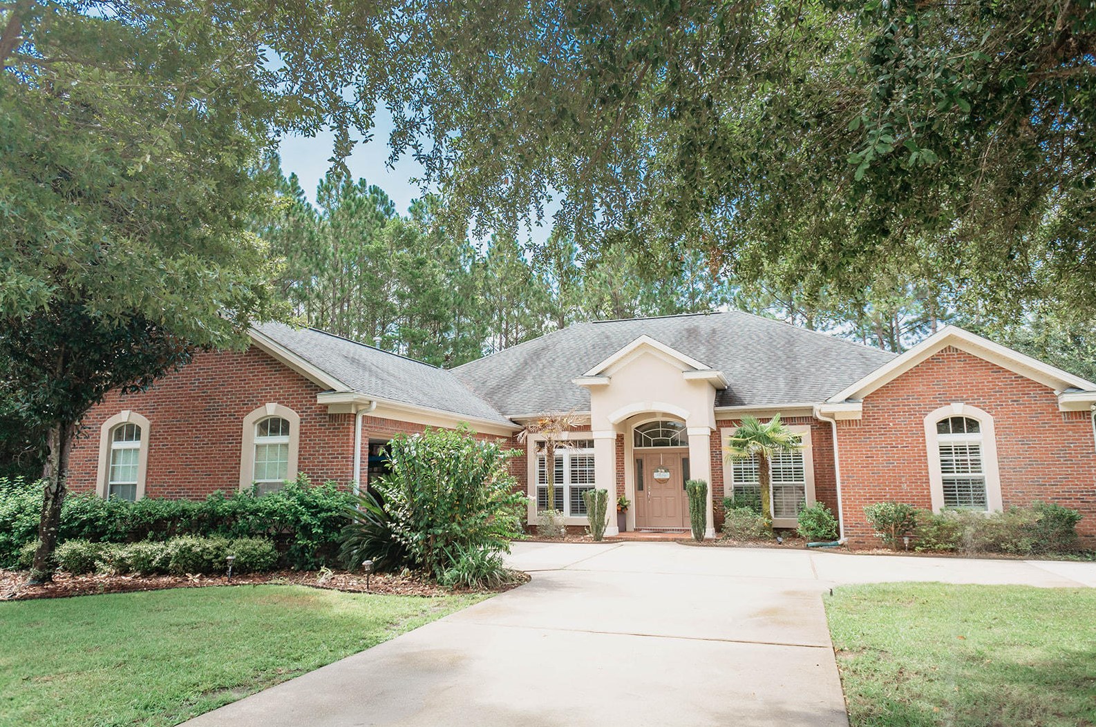 194 Whispering Way, Freeport, FL 32439