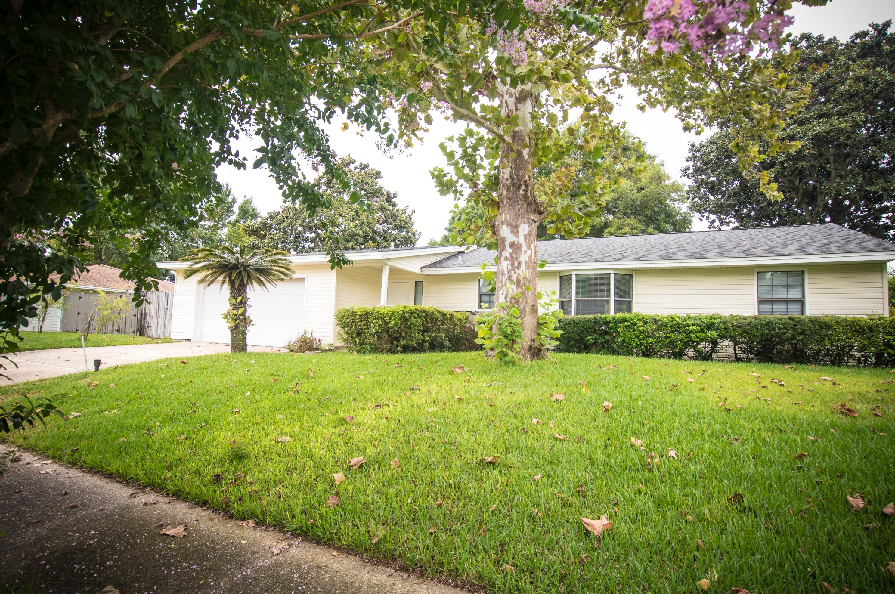 439 Anderson Dr, Destin, FL 32541