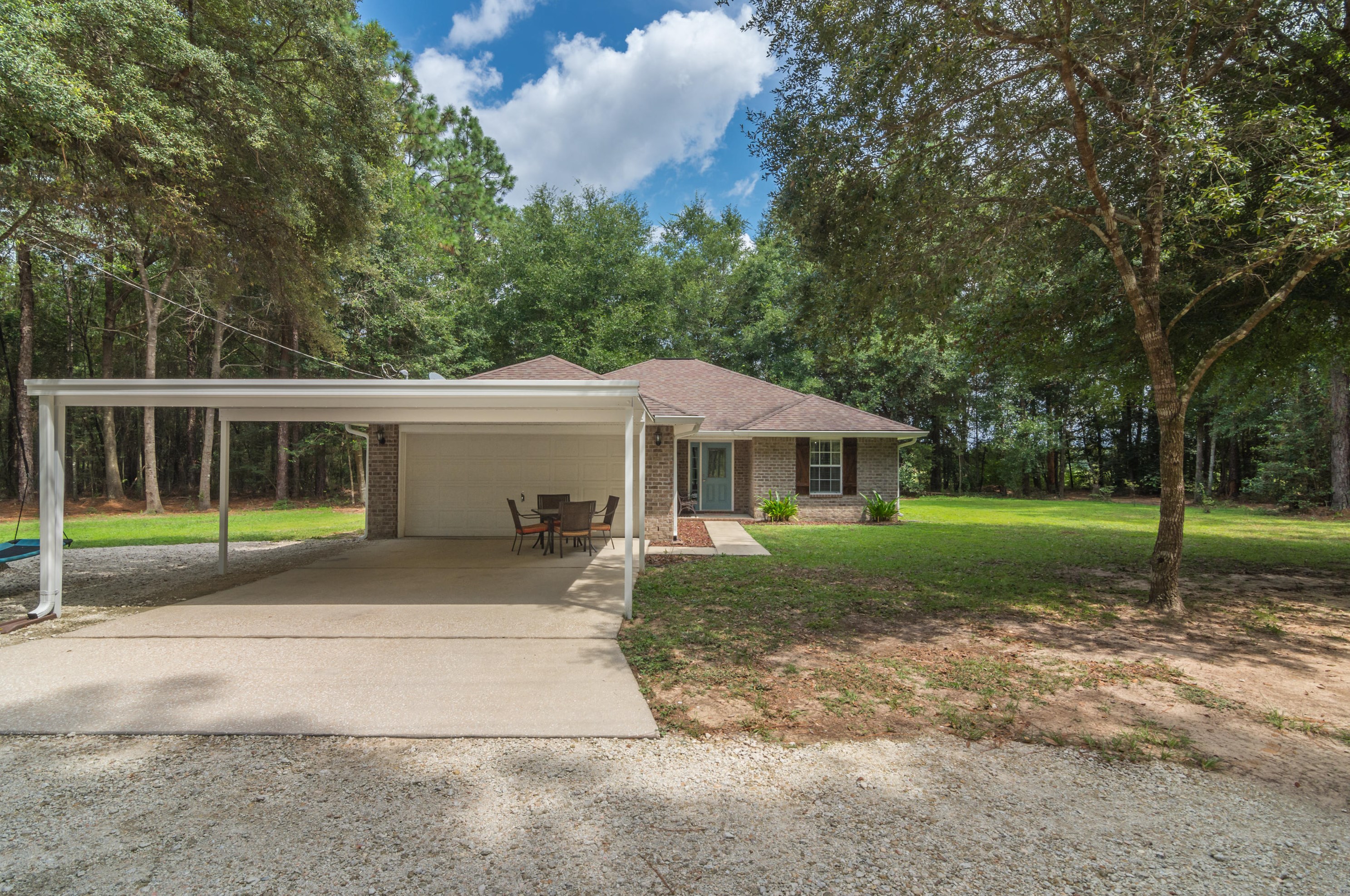 7466 Leonard Barnes Rd, Holt, FL 32564