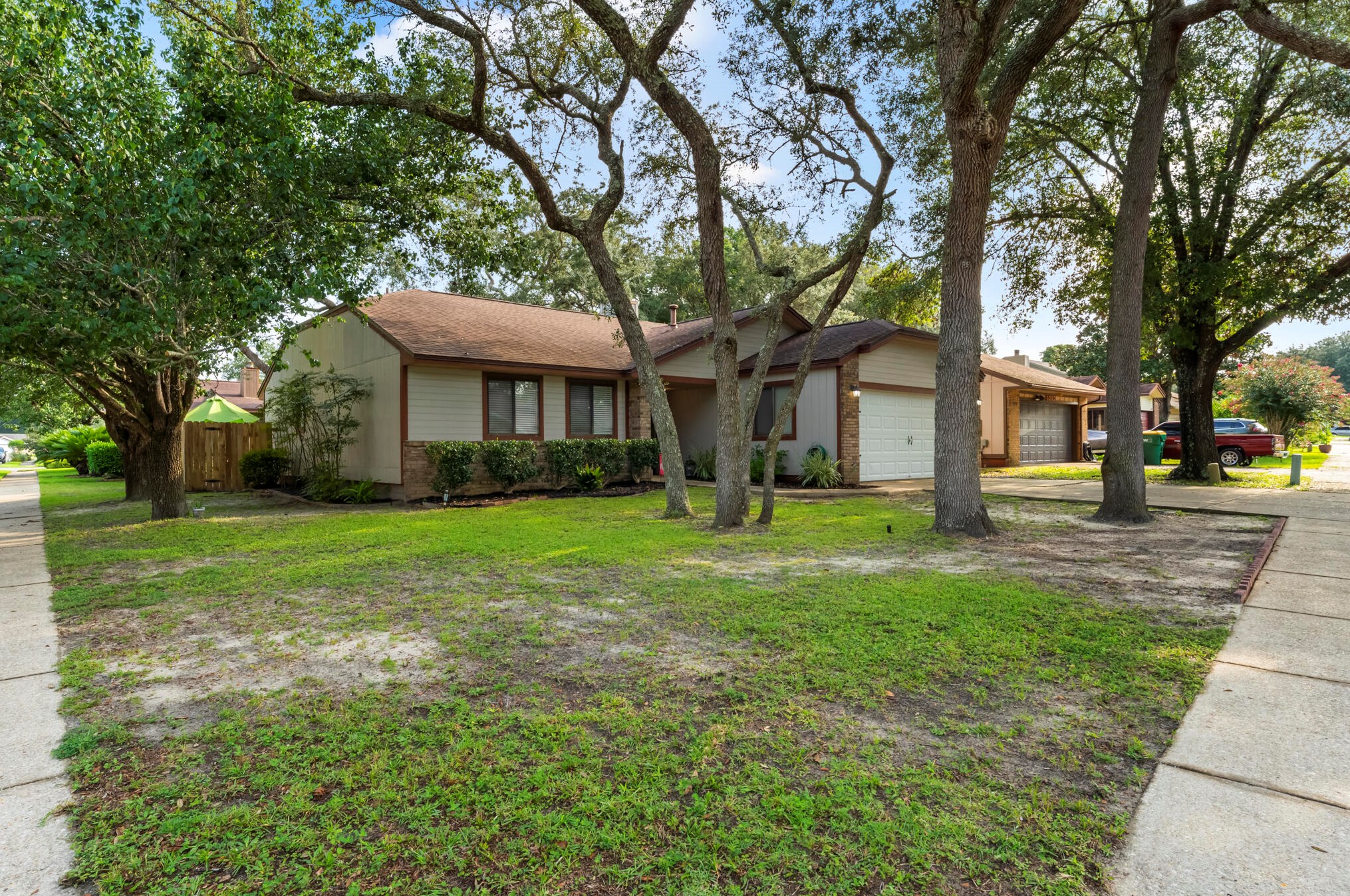 1034 Alderwood Way, Niceville FL  32578-1145 exterior