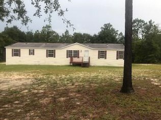320 Sibelius Dr, Defuniak Springs, FL 32433