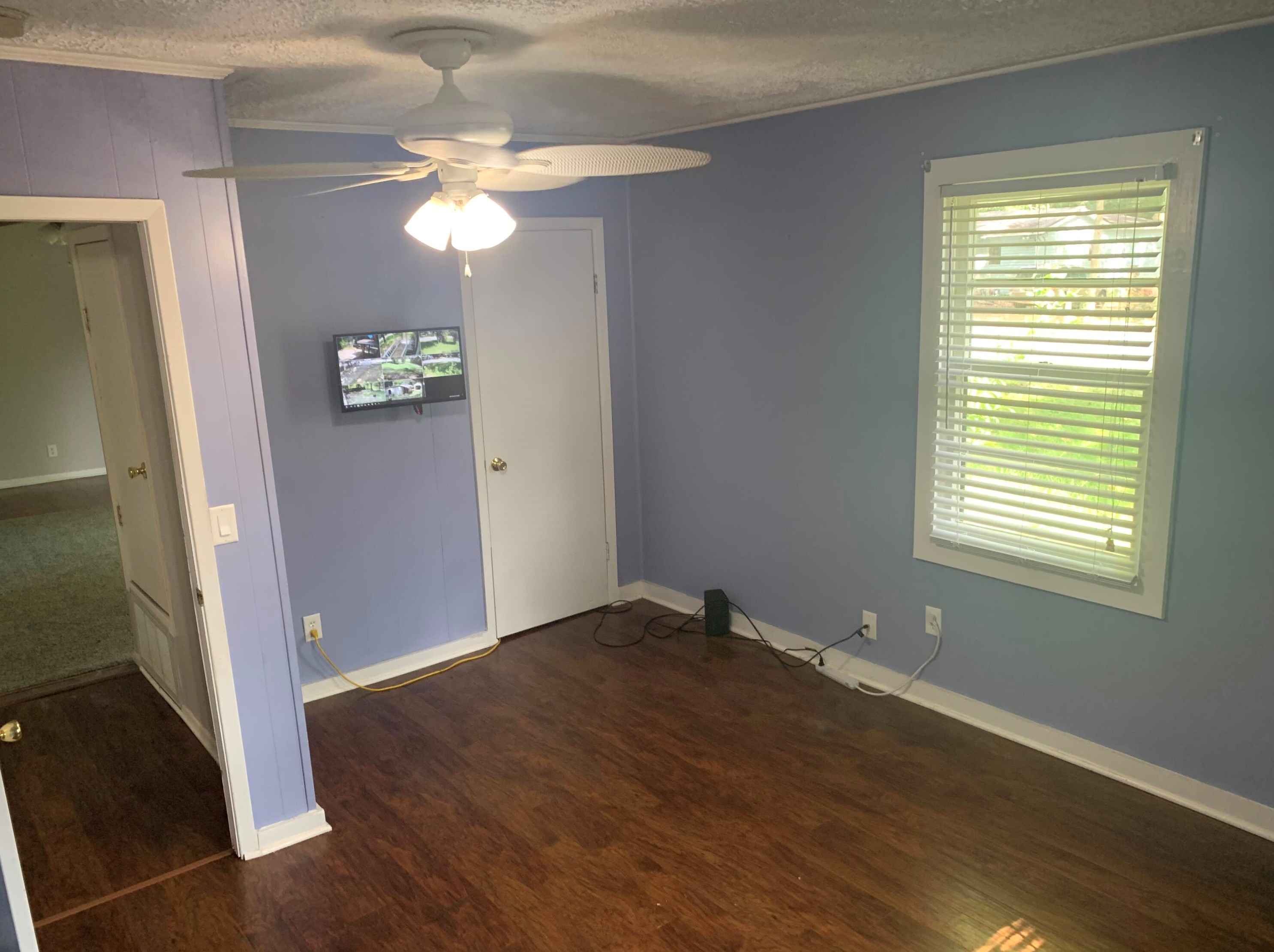 557 Robinson Ave, Crestview FL  32539-4623 exterior