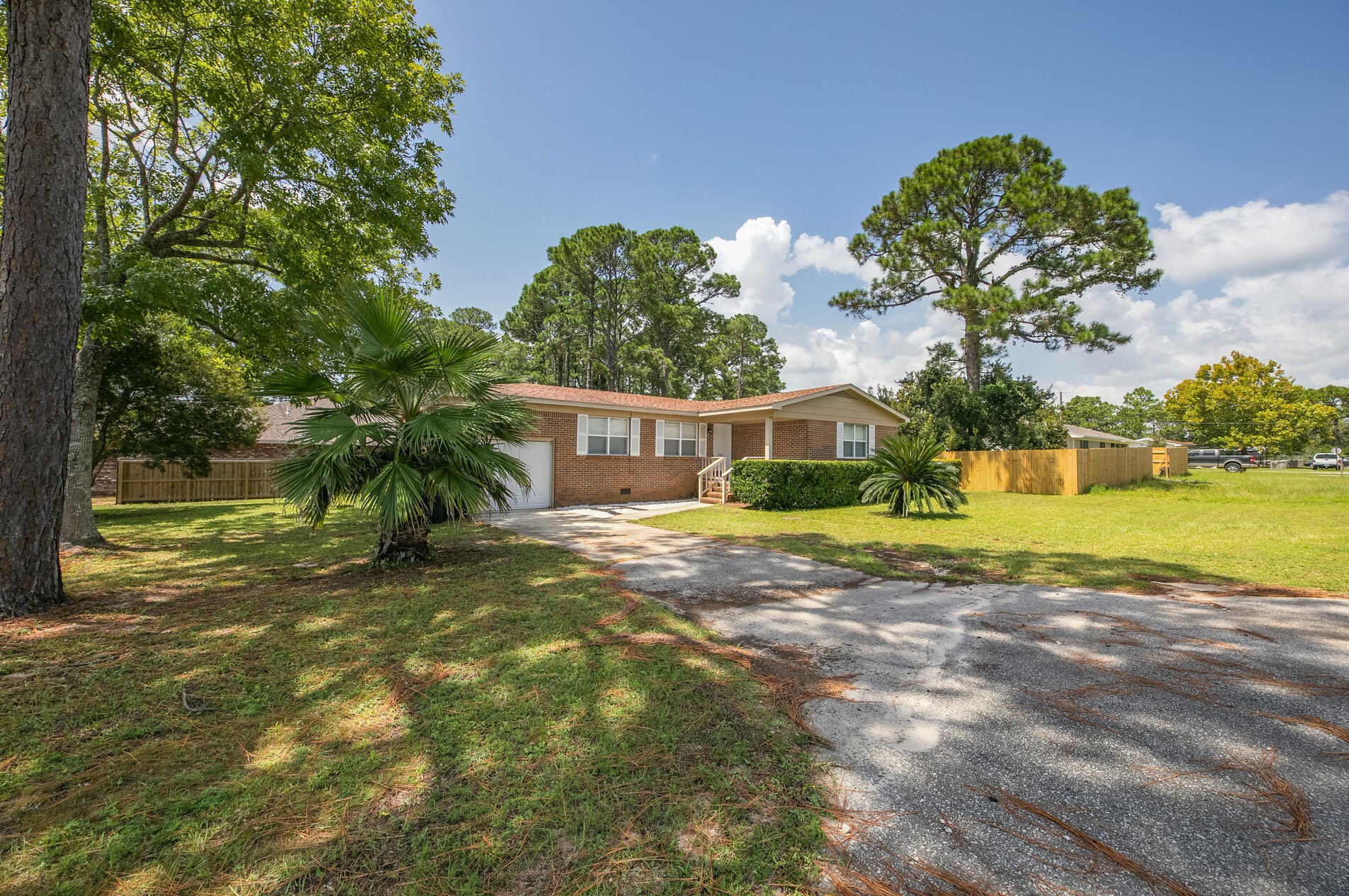 508 Woodfern Ave, Mary Esther, FL 32569