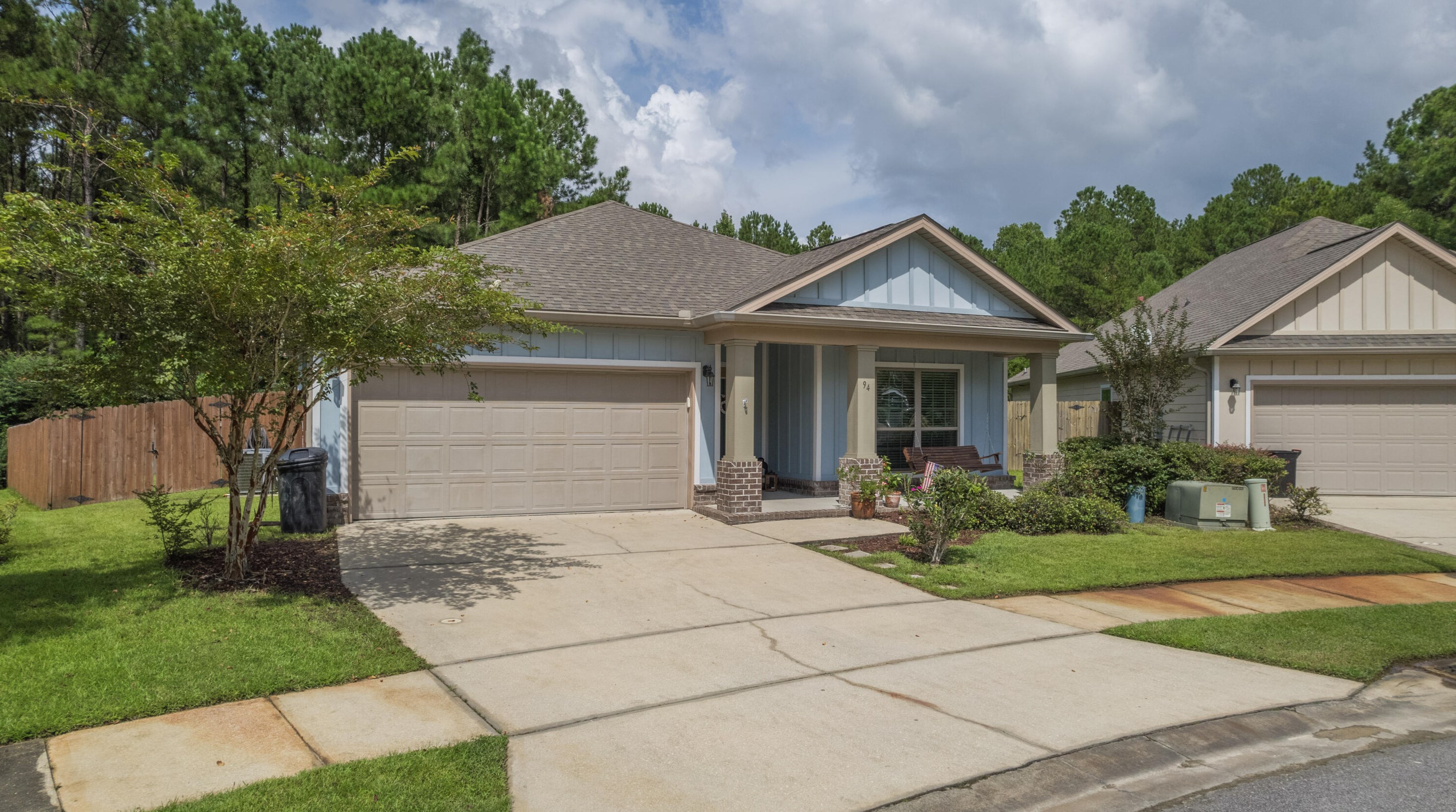 94 N Marsh Landing N, Freeport, FL 32439