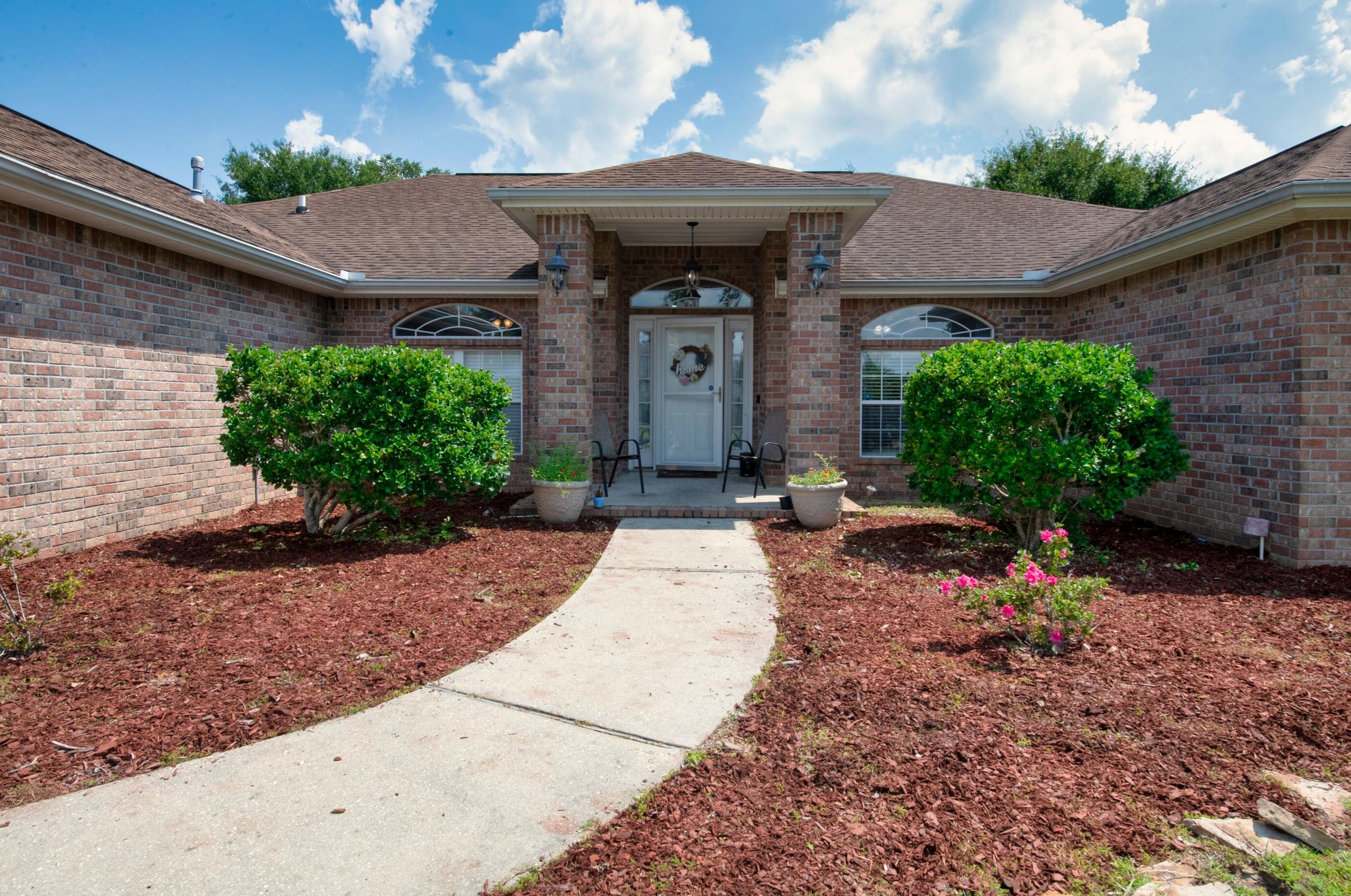 6215 Shire Ln, Crestview, FL 32536-4342