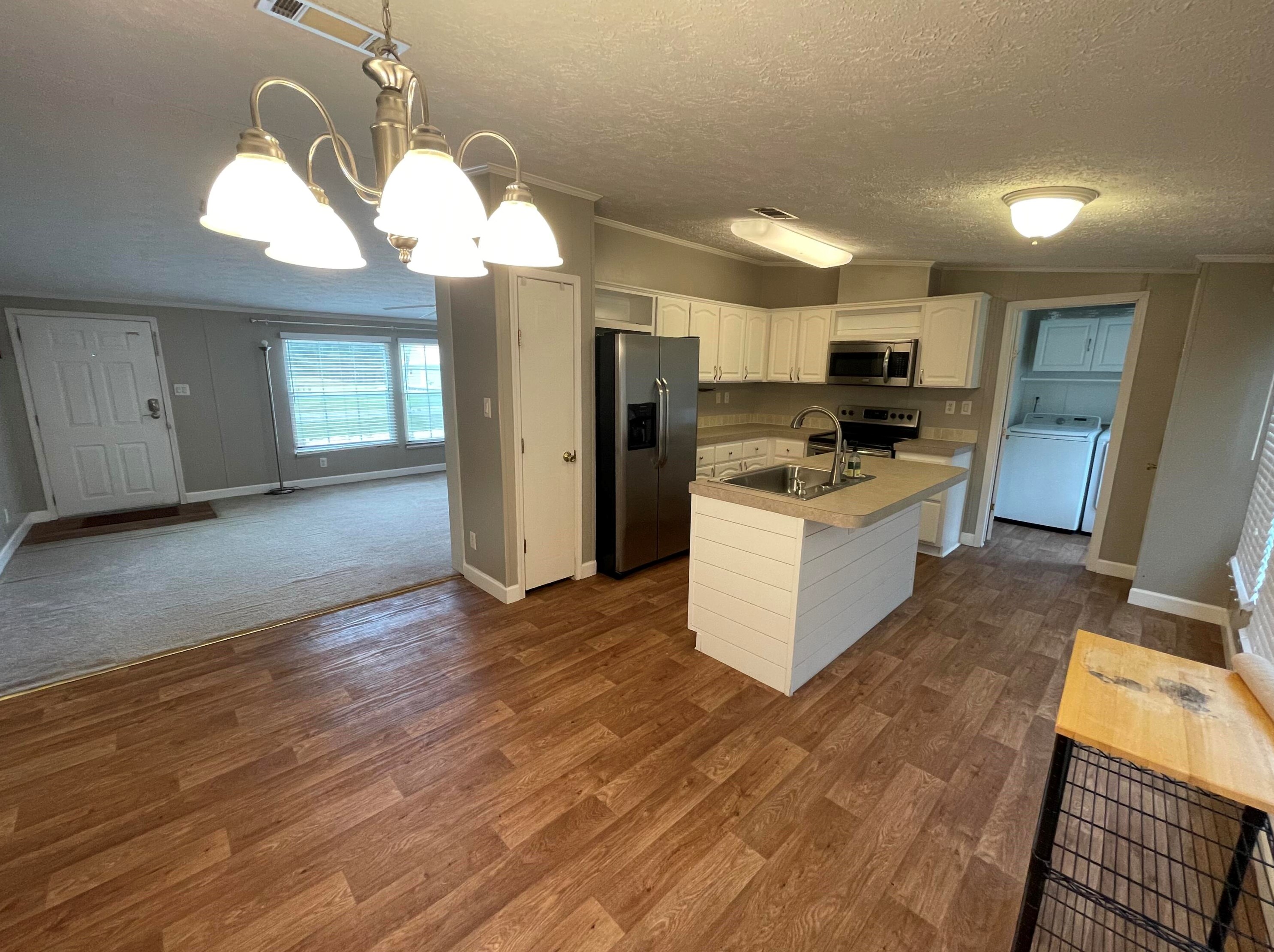42 Florida Pl, Freeport, FL 32439