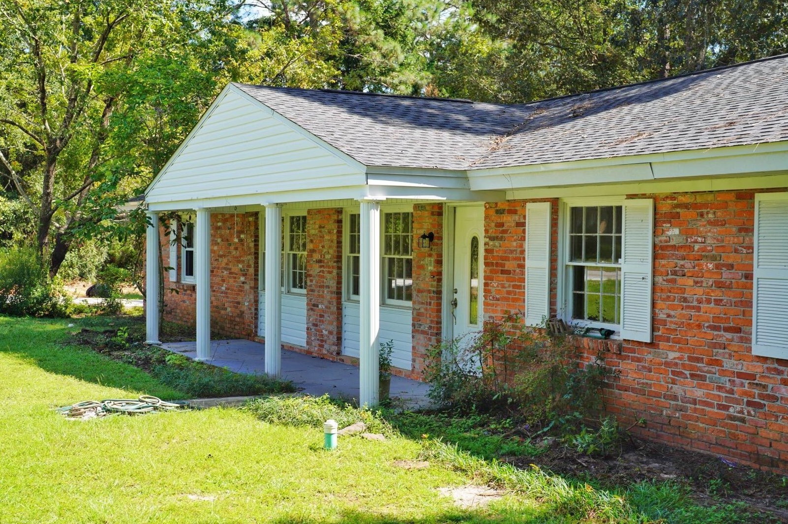 124 Phillips Dr, Crestview, FL 32536-1620