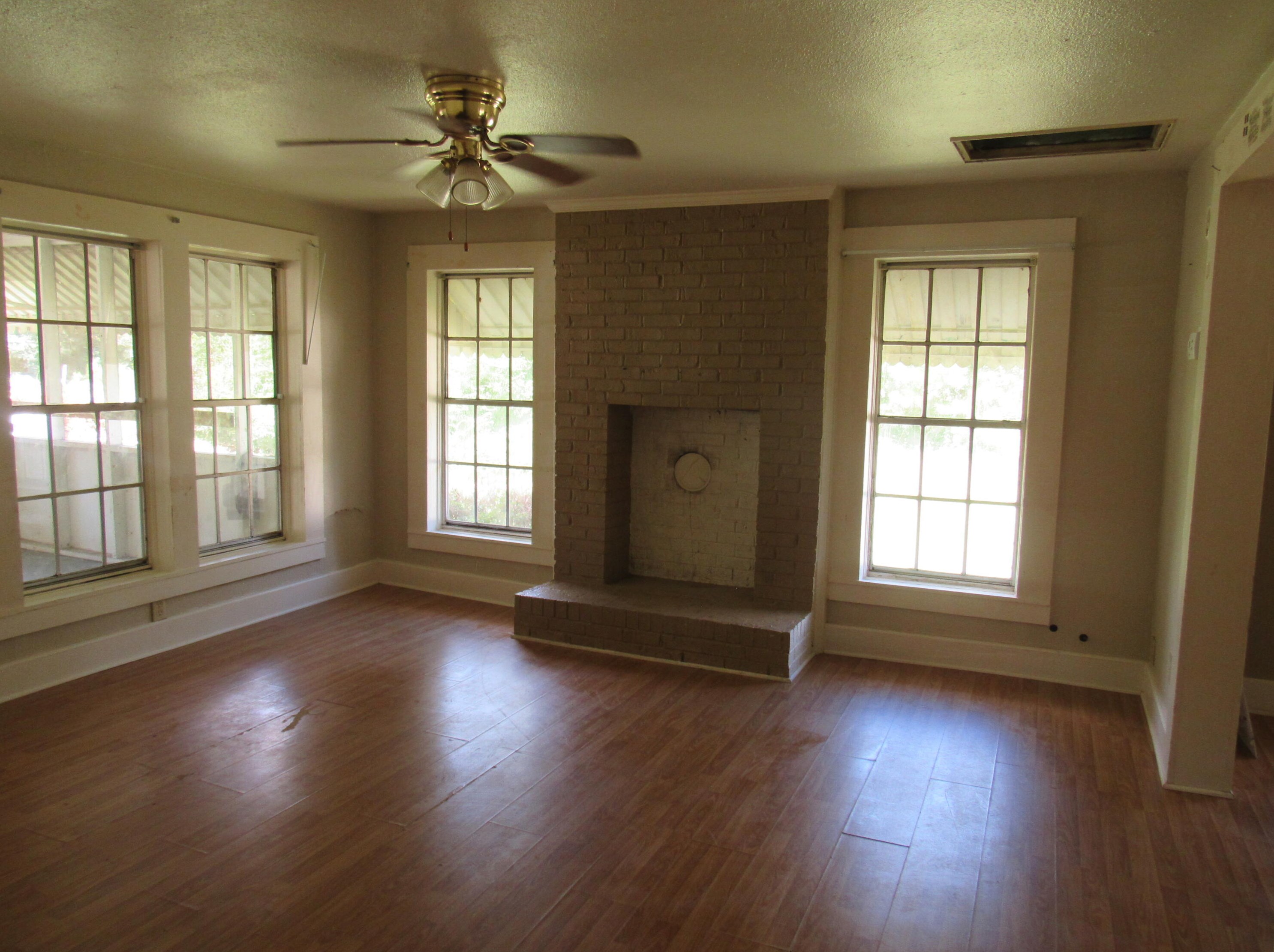 2617 N Hwy 81 N, Red Bay, FL 32455