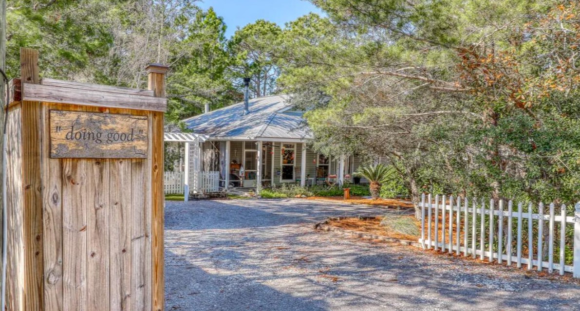 113 Beth Ln, Santa Rosa Beach, FL 32459-4262