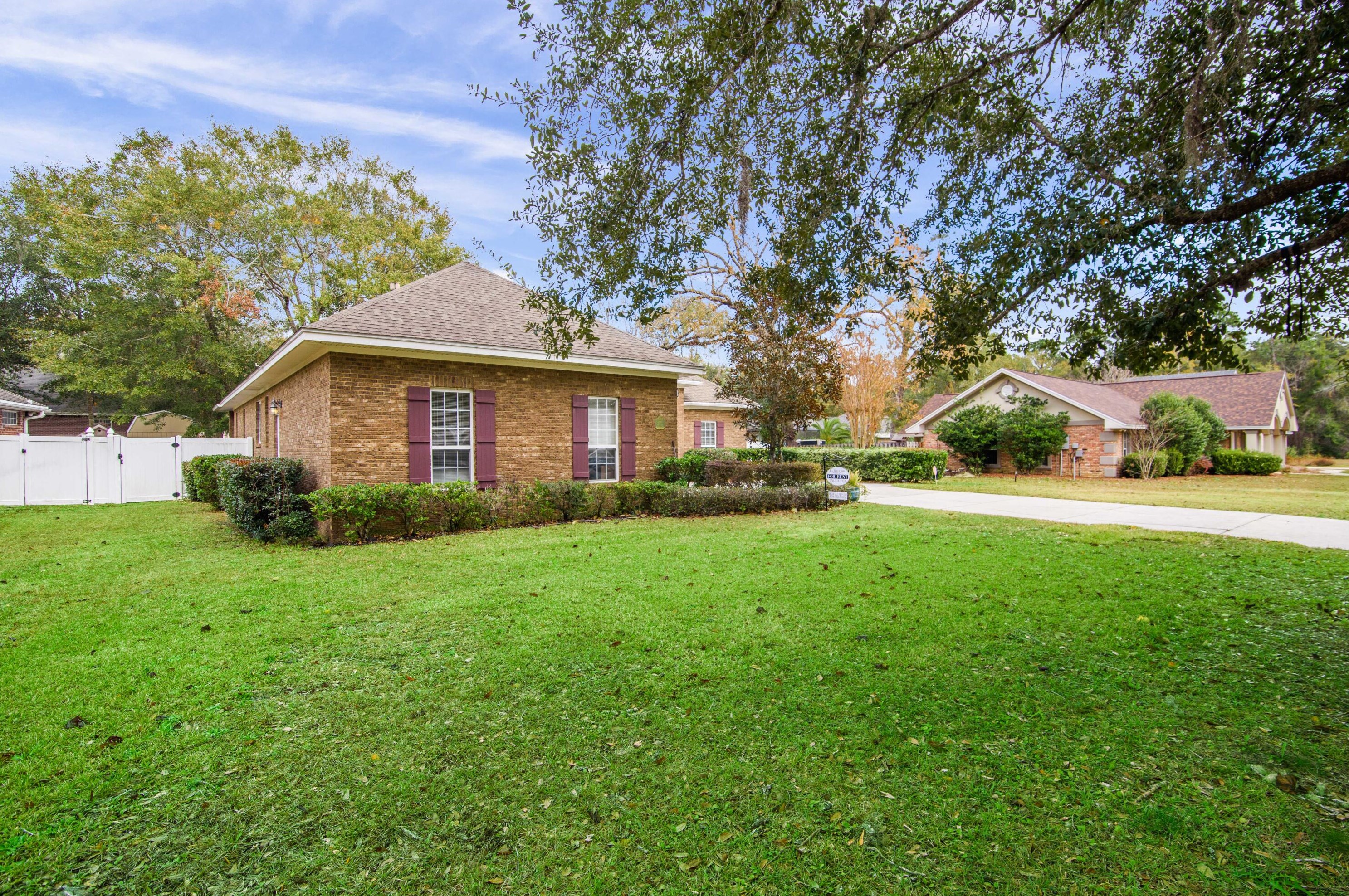 2609 Brodie Ln, Crestview, FL 32536-2238