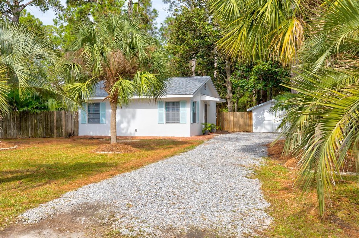 30 Nuit Ln, Santa Rosa Beach, FL 32459-4048