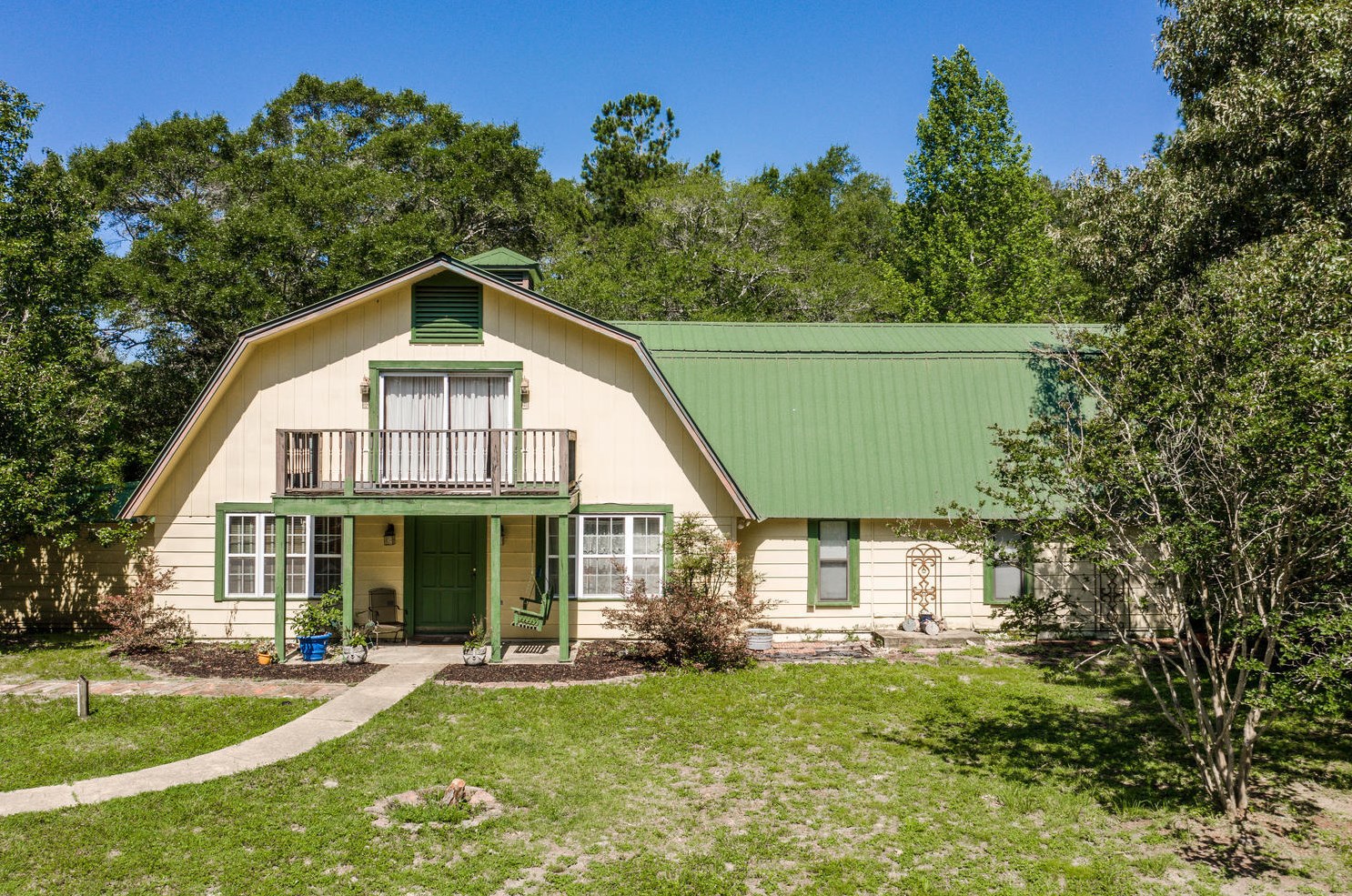 3223 Maple St, Crestview, FL 32539-9192