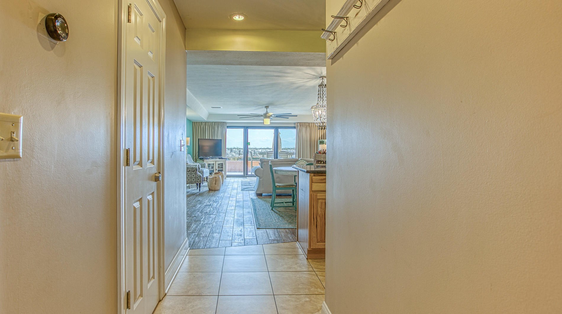 520 Gulf Shore Dr, Destin, FL 32541-2079