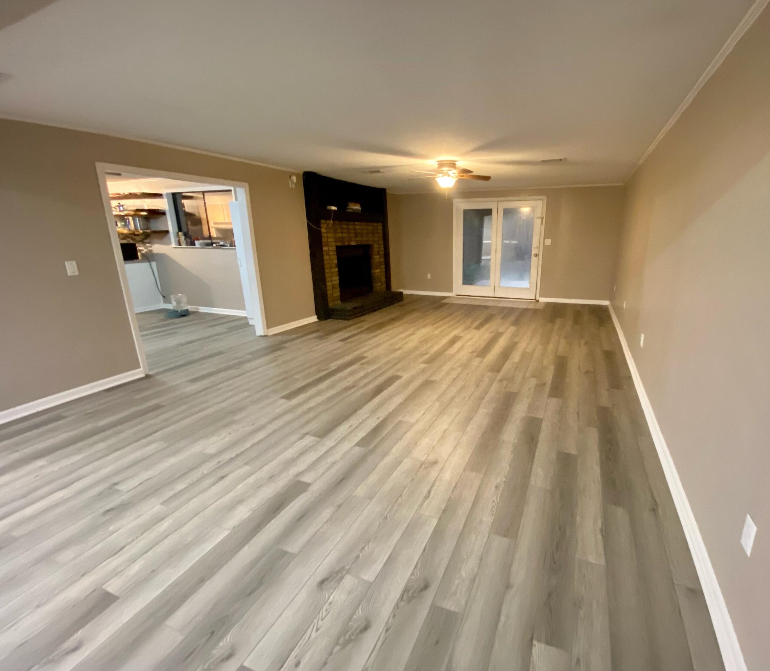 404 Cloverdale Blvd, Fort Walton Beach, FL 32547-1410