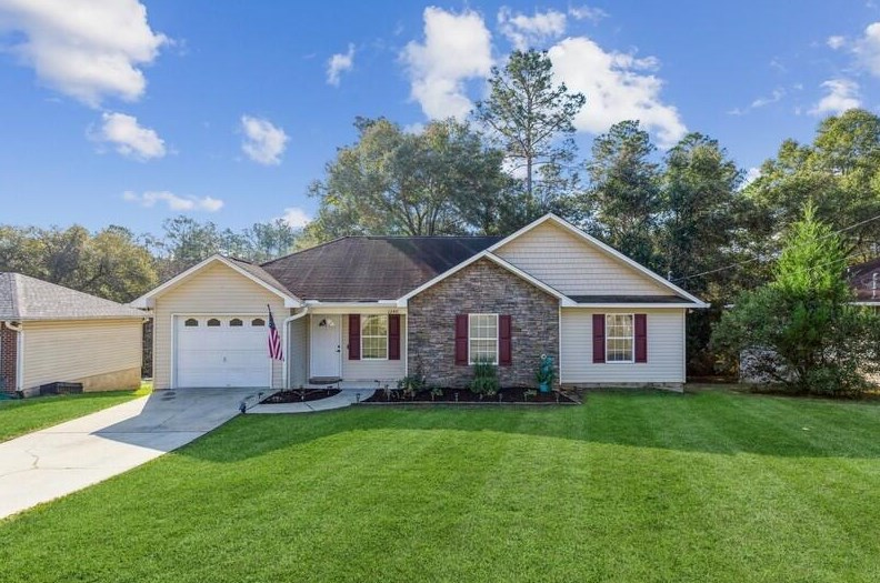 1240 Walter Ave, Crestview, FL 32536-1920