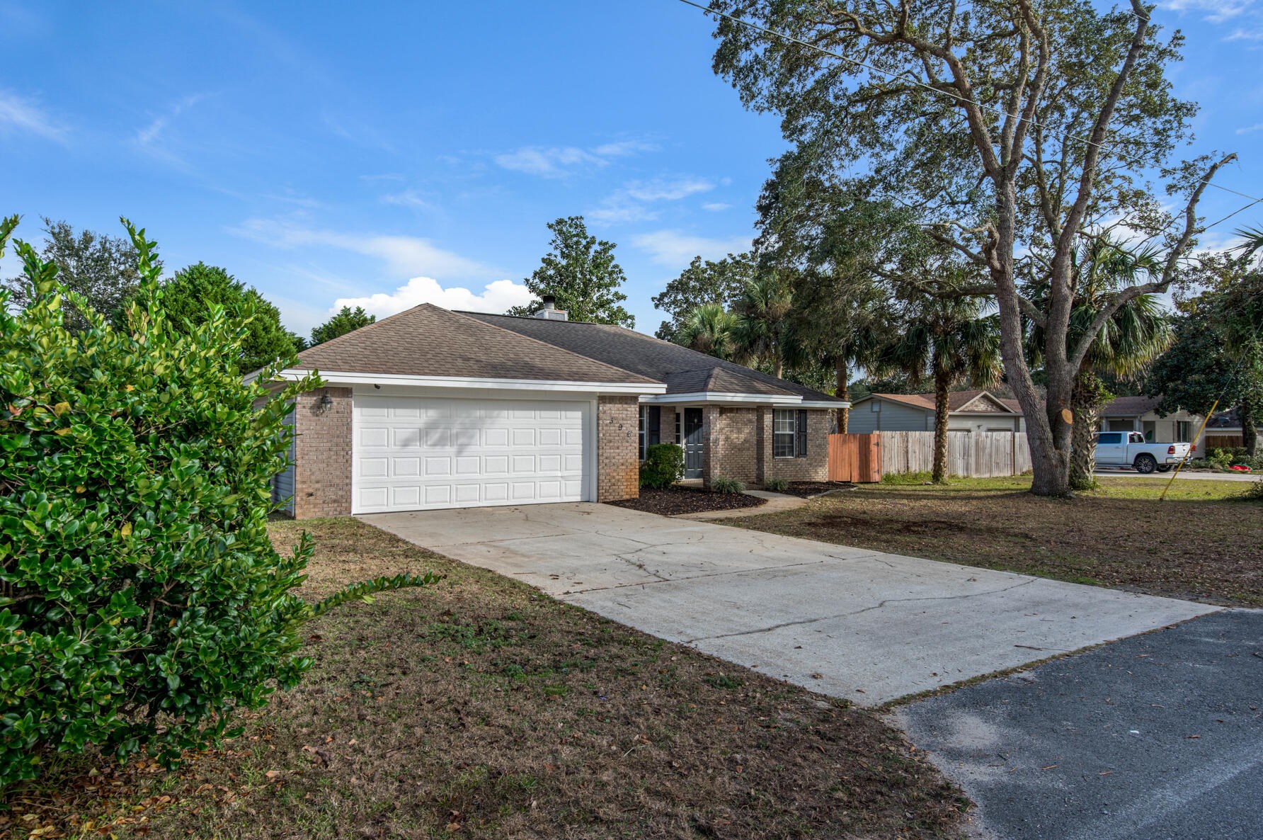 396 Rosewood Ave, Mary Esther, FL 32569-1392